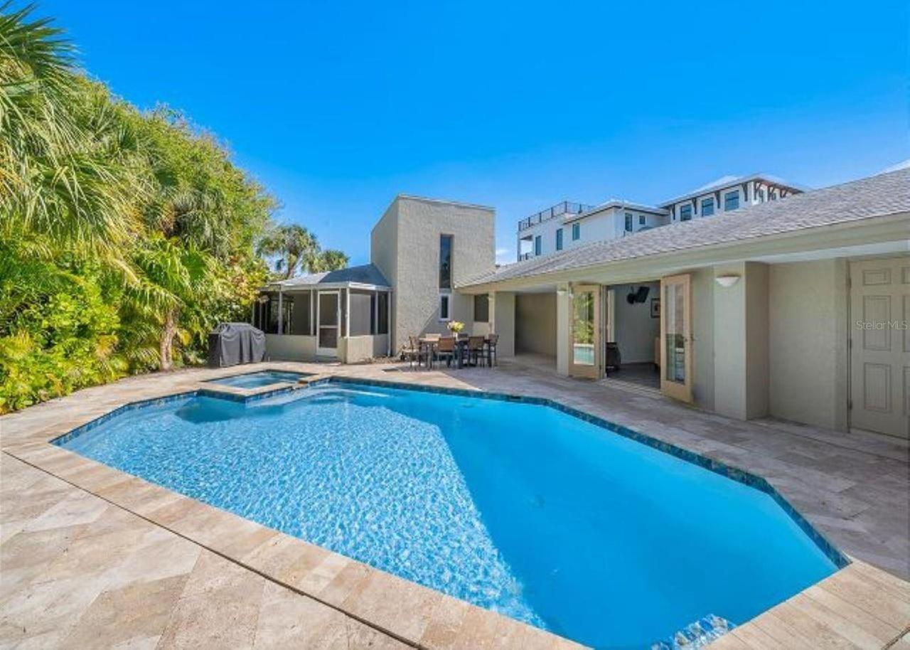 Honeywood House Holiday home
