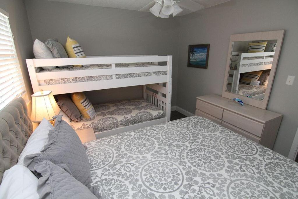 Visit Floor Located On The No-drive With 2 Complex Pools!