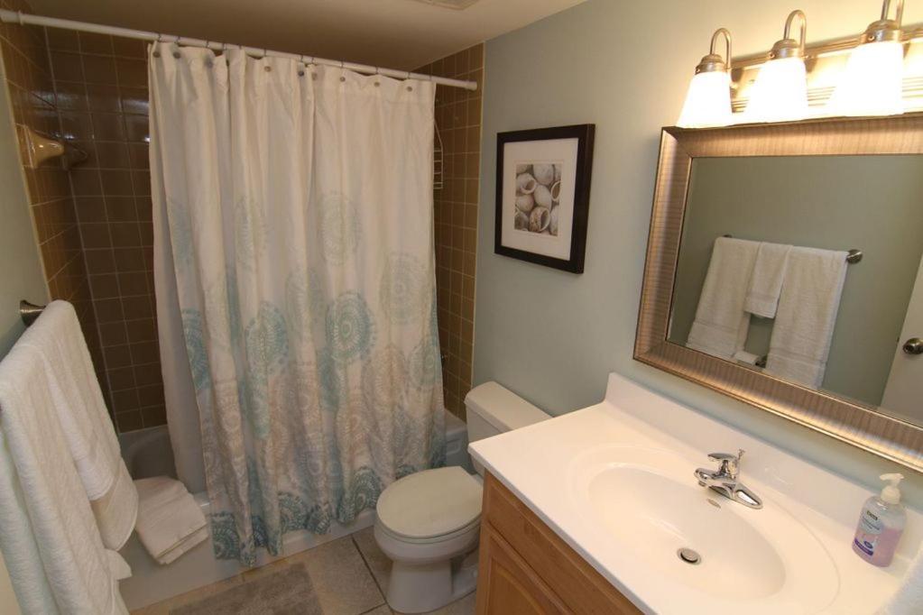 Holiday home Visit Floor Located On The No-drive With 2 Complex Pools!