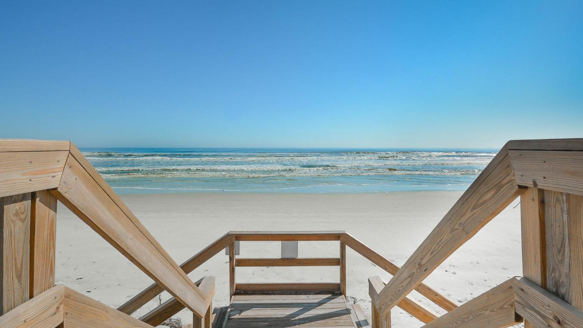 Ocean View From Your Private Balcony With Direct Access To The No-drive Beach!
