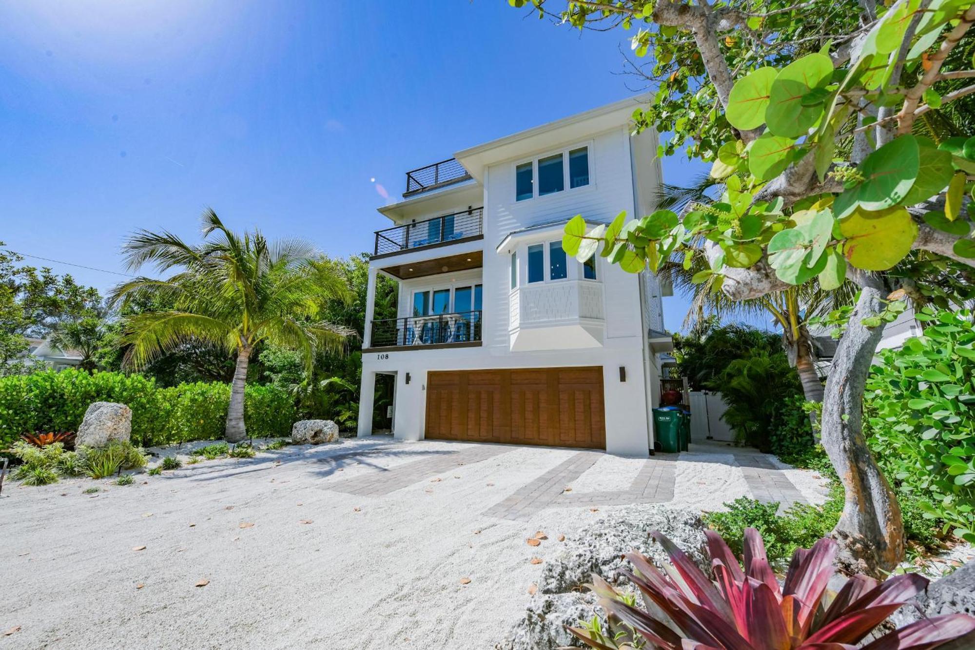 Holiday home Crystal Waves Oasis *