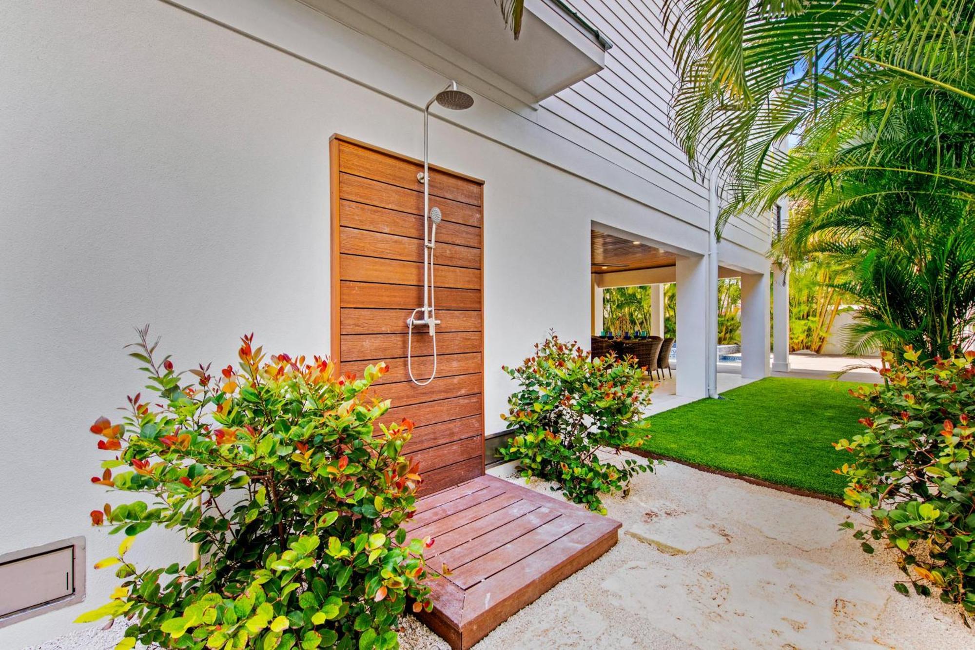 Holiday home Crystal Waves Oasis *