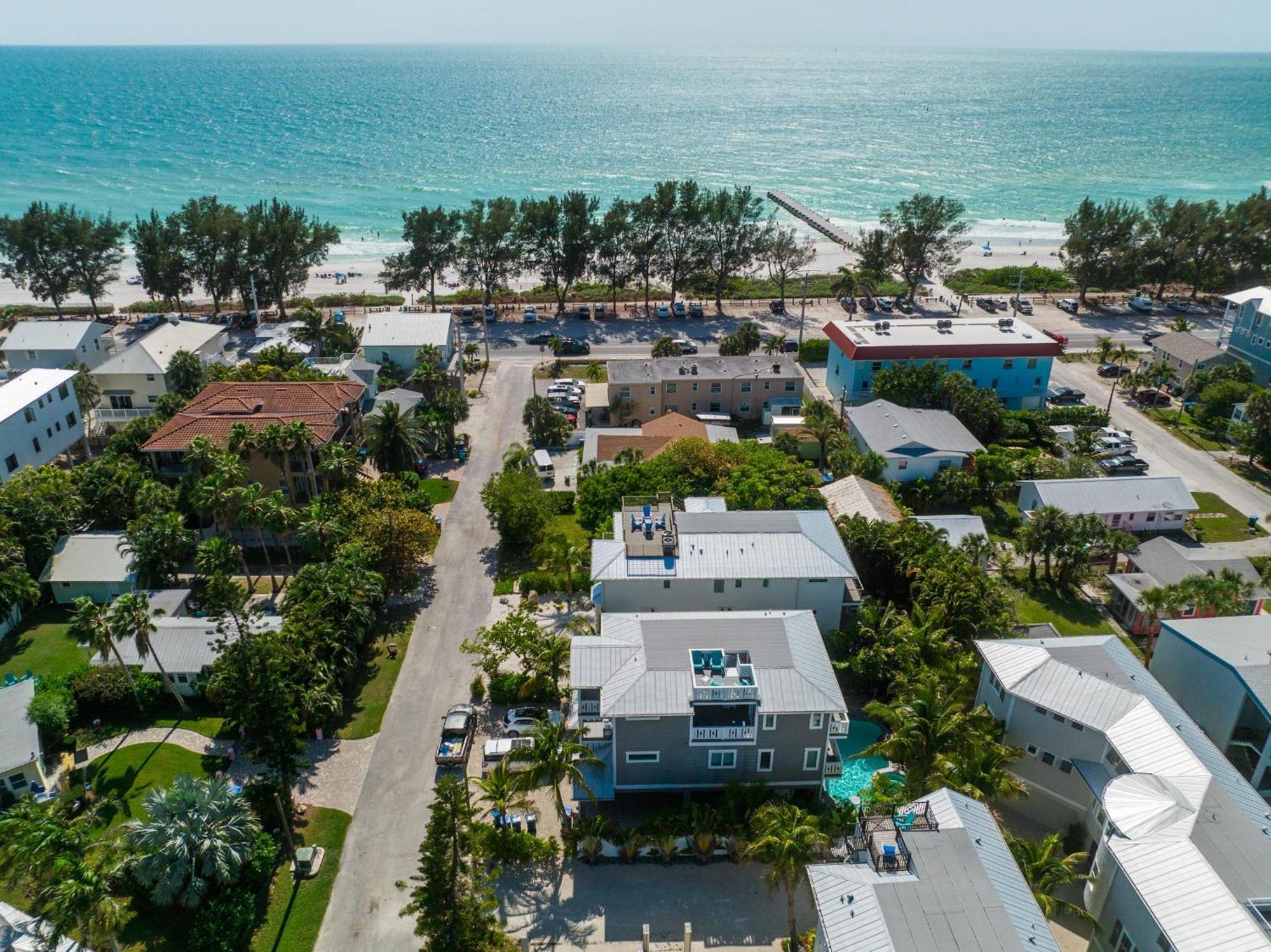 Holiday home Crystal Waves Oasis Bradenton Beach