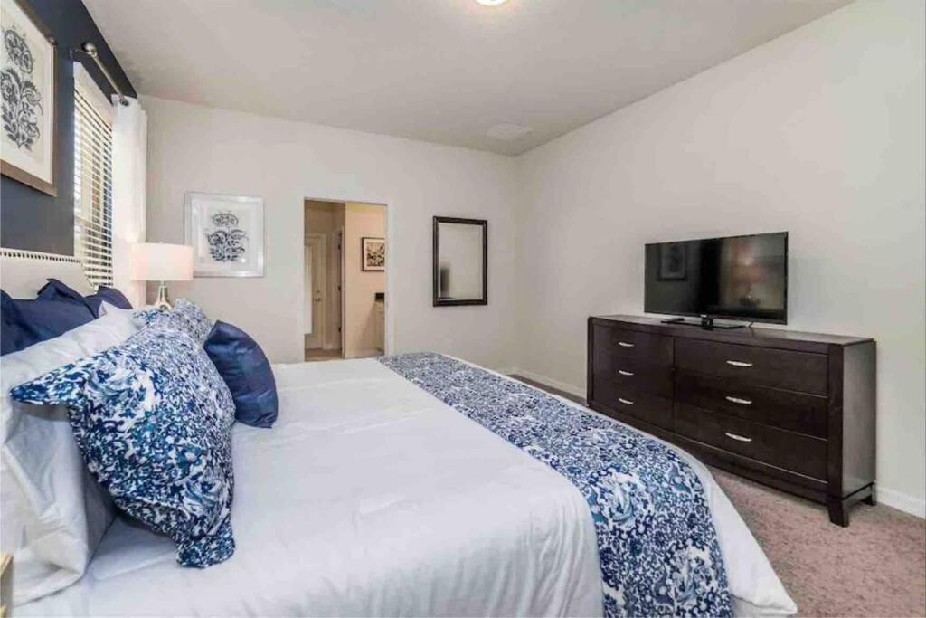 Luxury 9br/6ba/theater/pool/spa/smart Tv Villa *