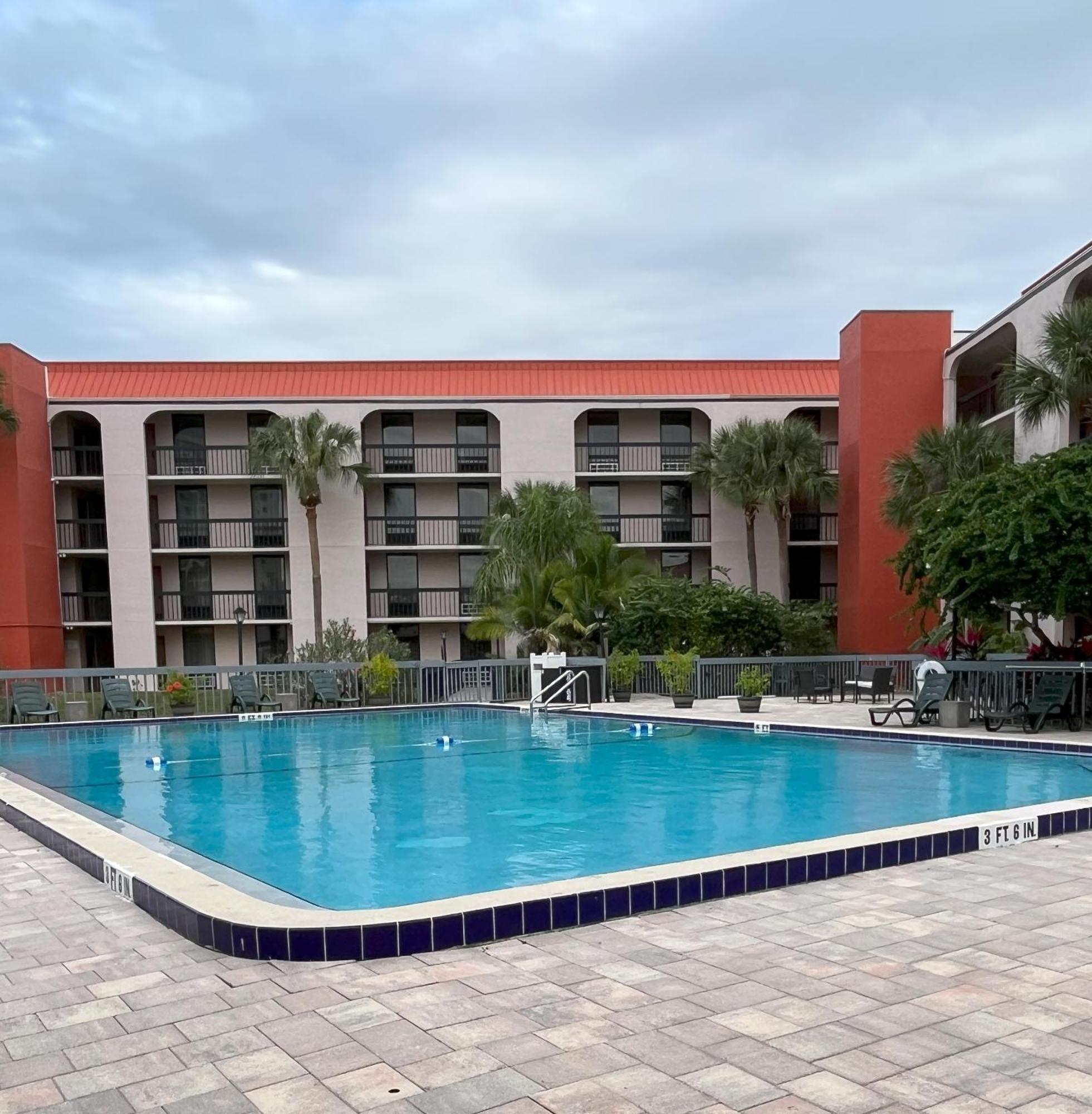 Grand Hotel Orlando At Universal Blvd - Shuttle To Theme Parks 3*