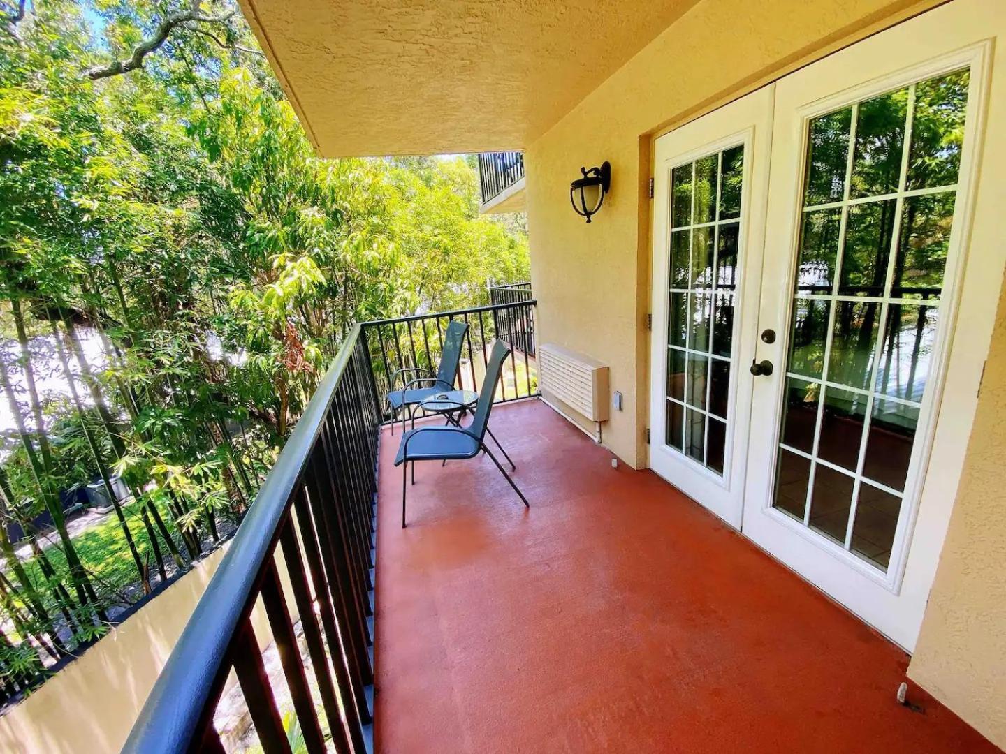 In Waterfront With Balcony Close To Beaches Free Bikes * Dunedin