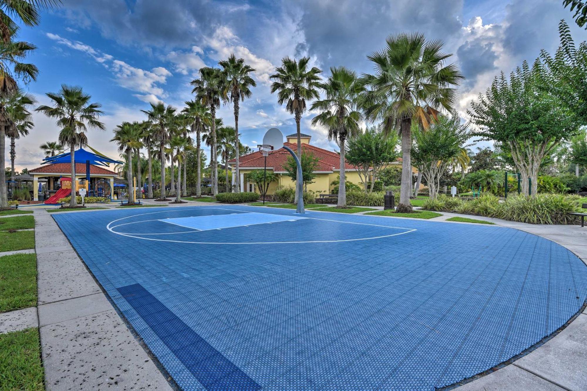 Vacation With Heated Pool And Hot Tub Kissimmee