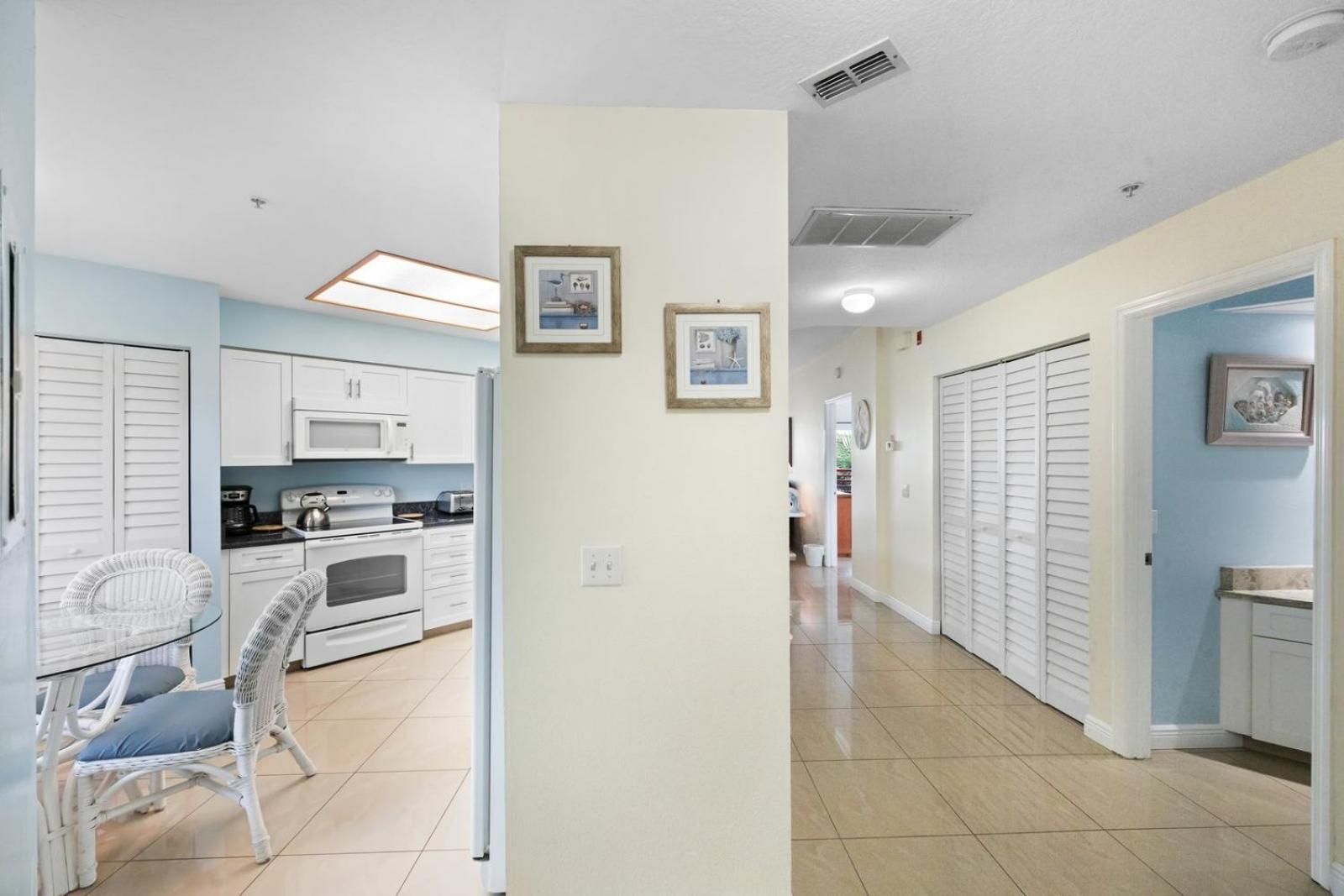 205 Crimson Holiday home *
