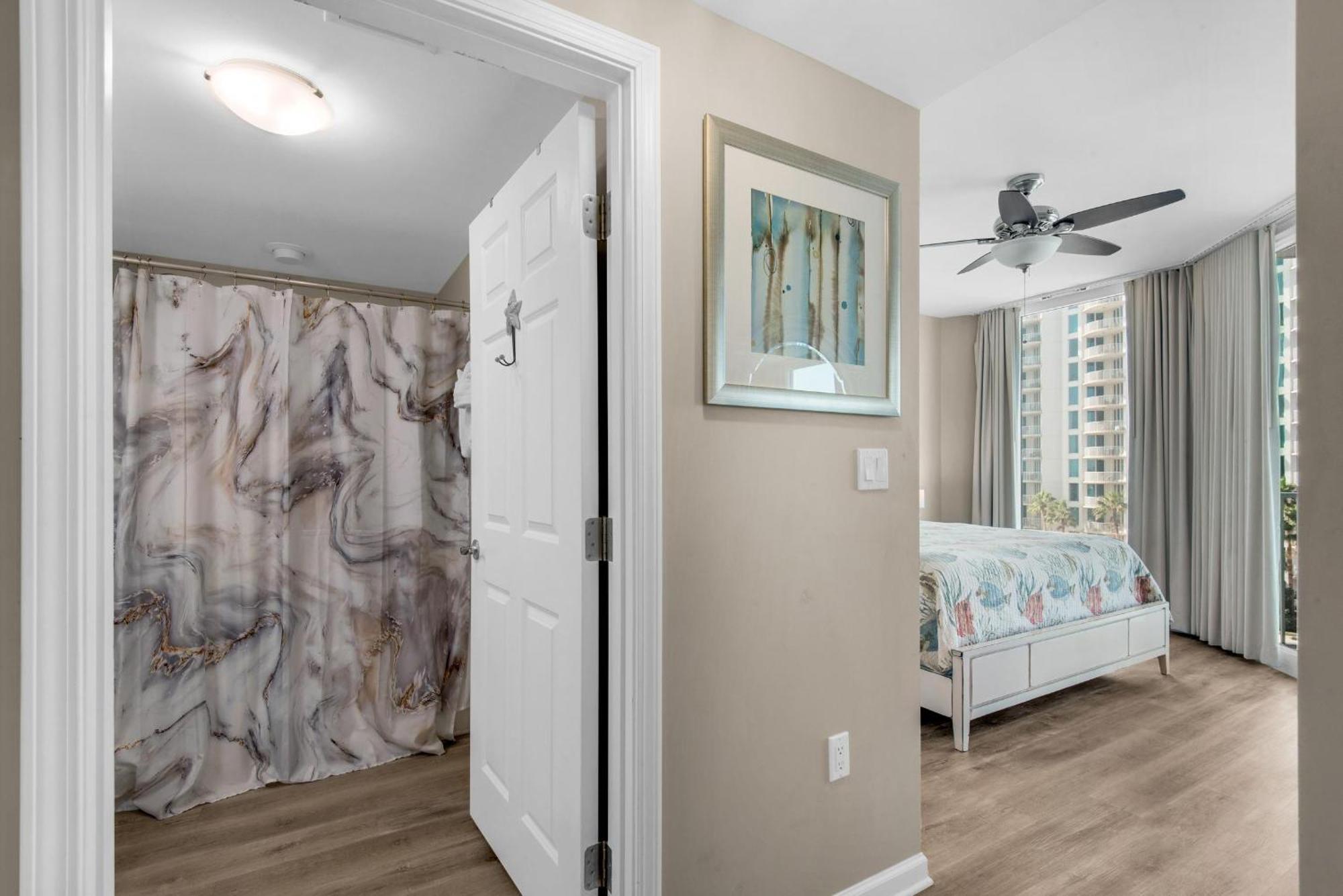 Apartment Palms #1503 Jr. 2br *