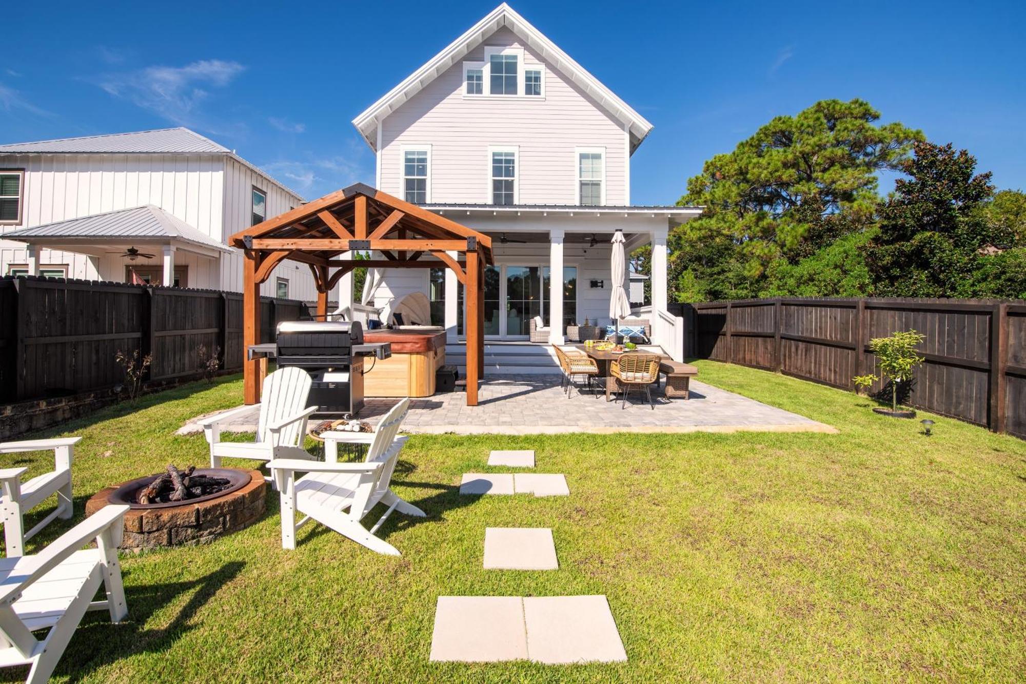 Edgewater By Avantstay Gorgeous Character Lakefront W Private Dock *