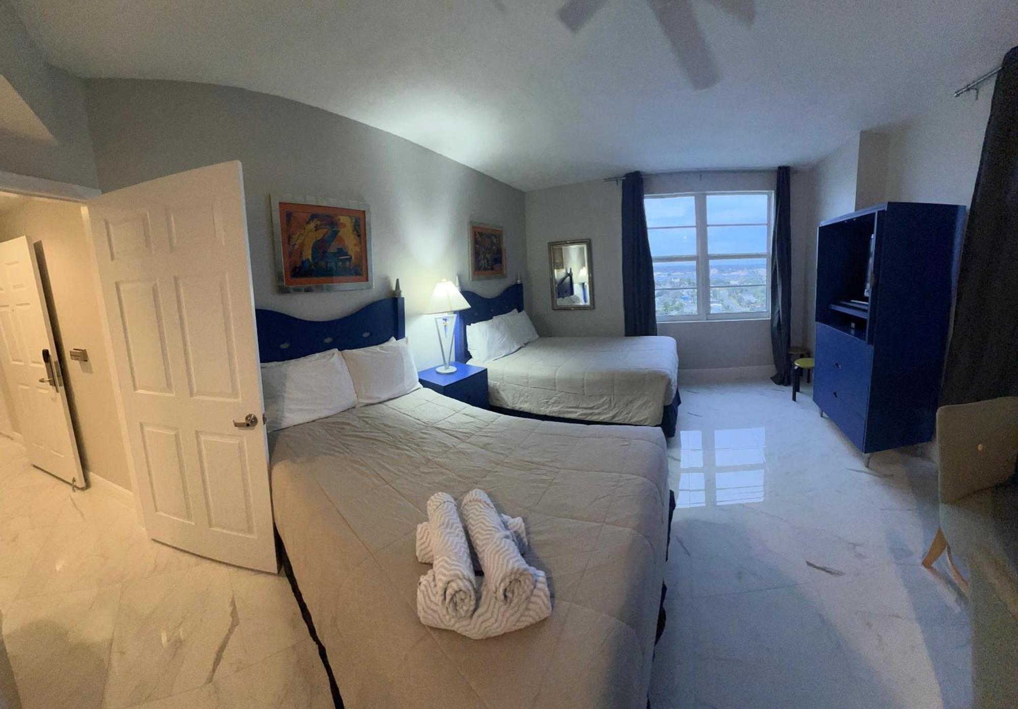 14th Floor 2 Bedroom Direct Oceanfront Wyndham Ocean Walk Daytona 1401 Daytona Beach
