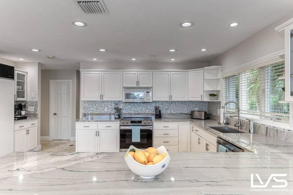 Villakey- Luxe Waterfront 5min To * Fort Lauderdale