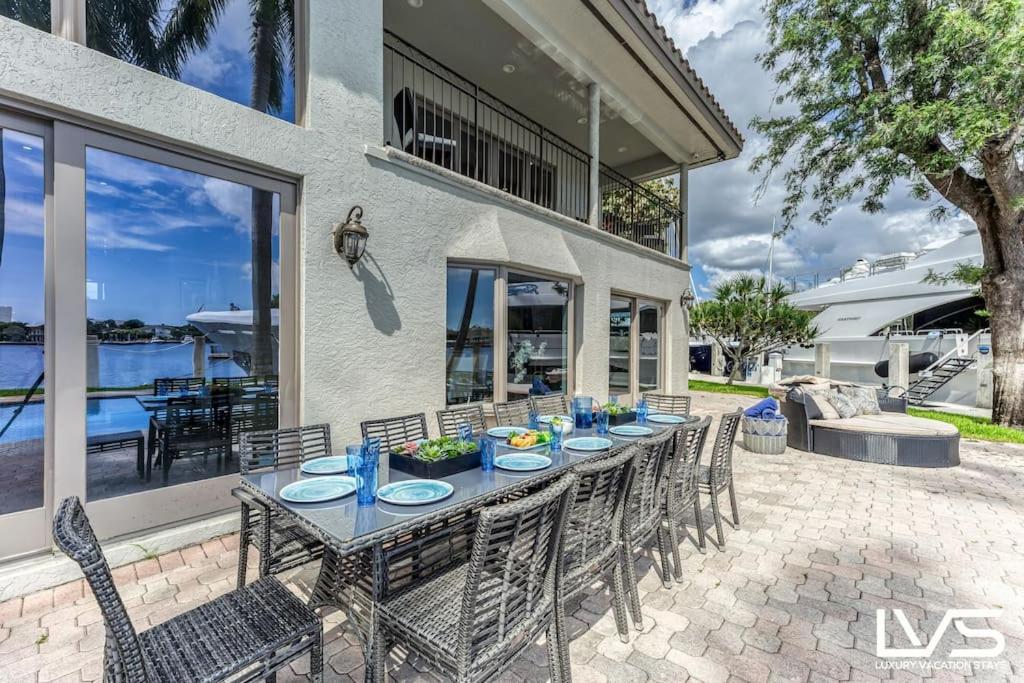 Villakey- Luxe Waterfront 5min To *