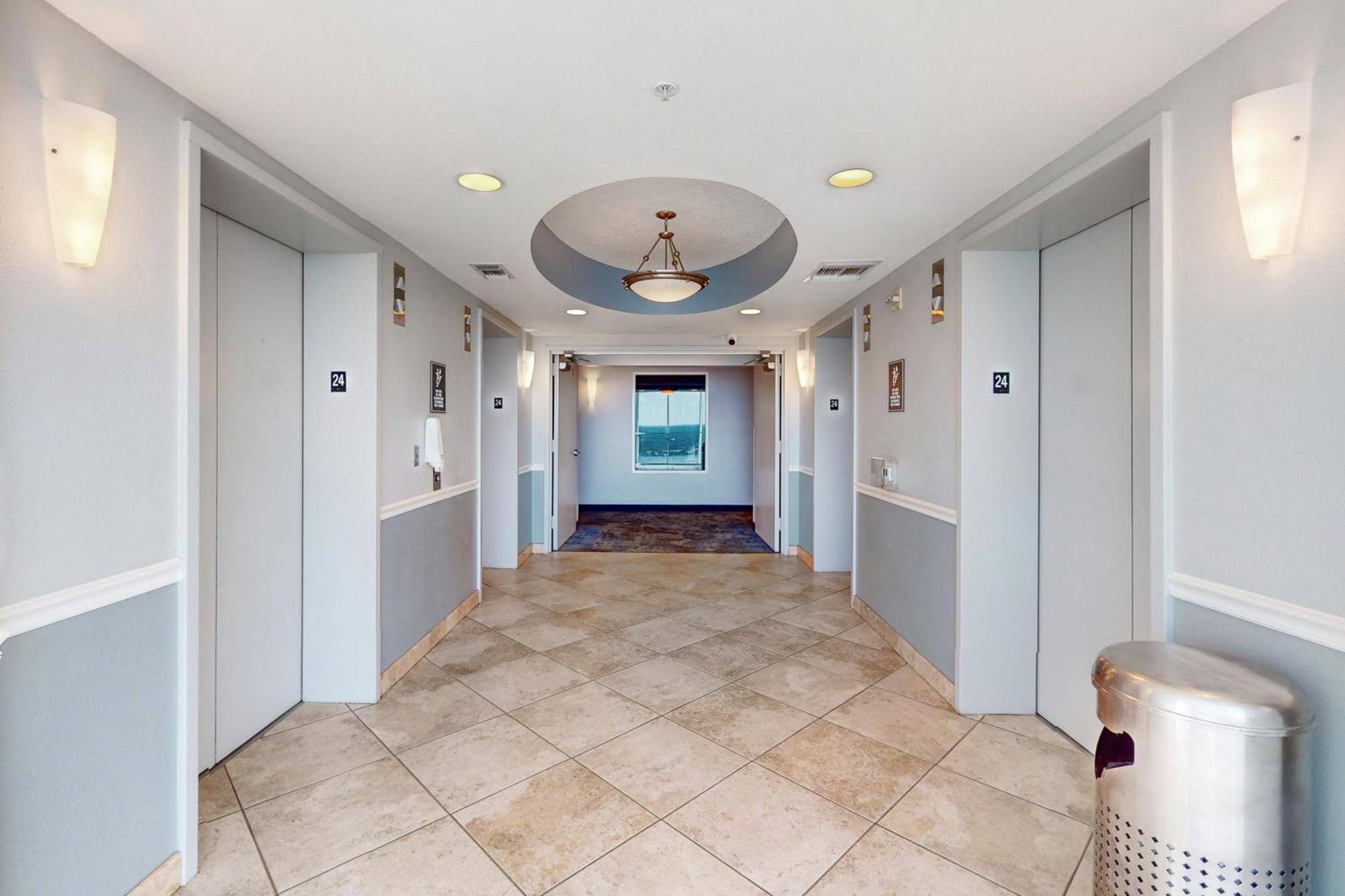 Ocean Walk 2424b Apartment *