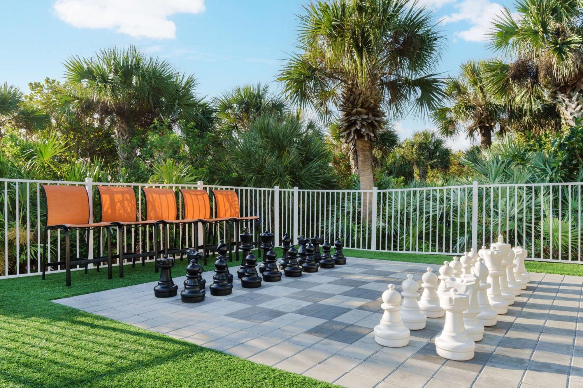 Hilton Garden Cocoa Beach-oceanfront, Fl Resort Cocoa Beach