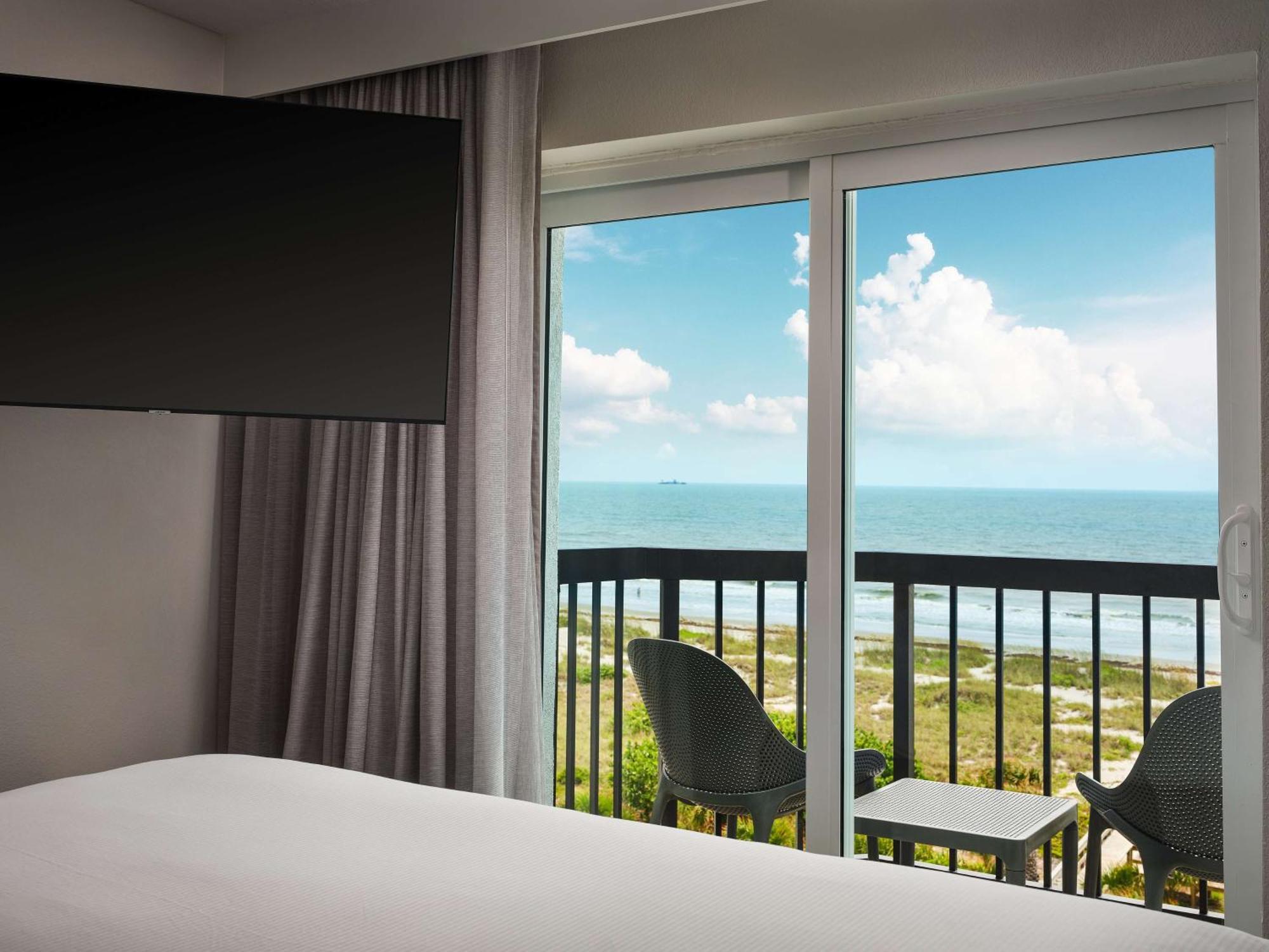 Hilton Garden Cocoa Beach-oceanfront, Fl 3* Cocoa Beach