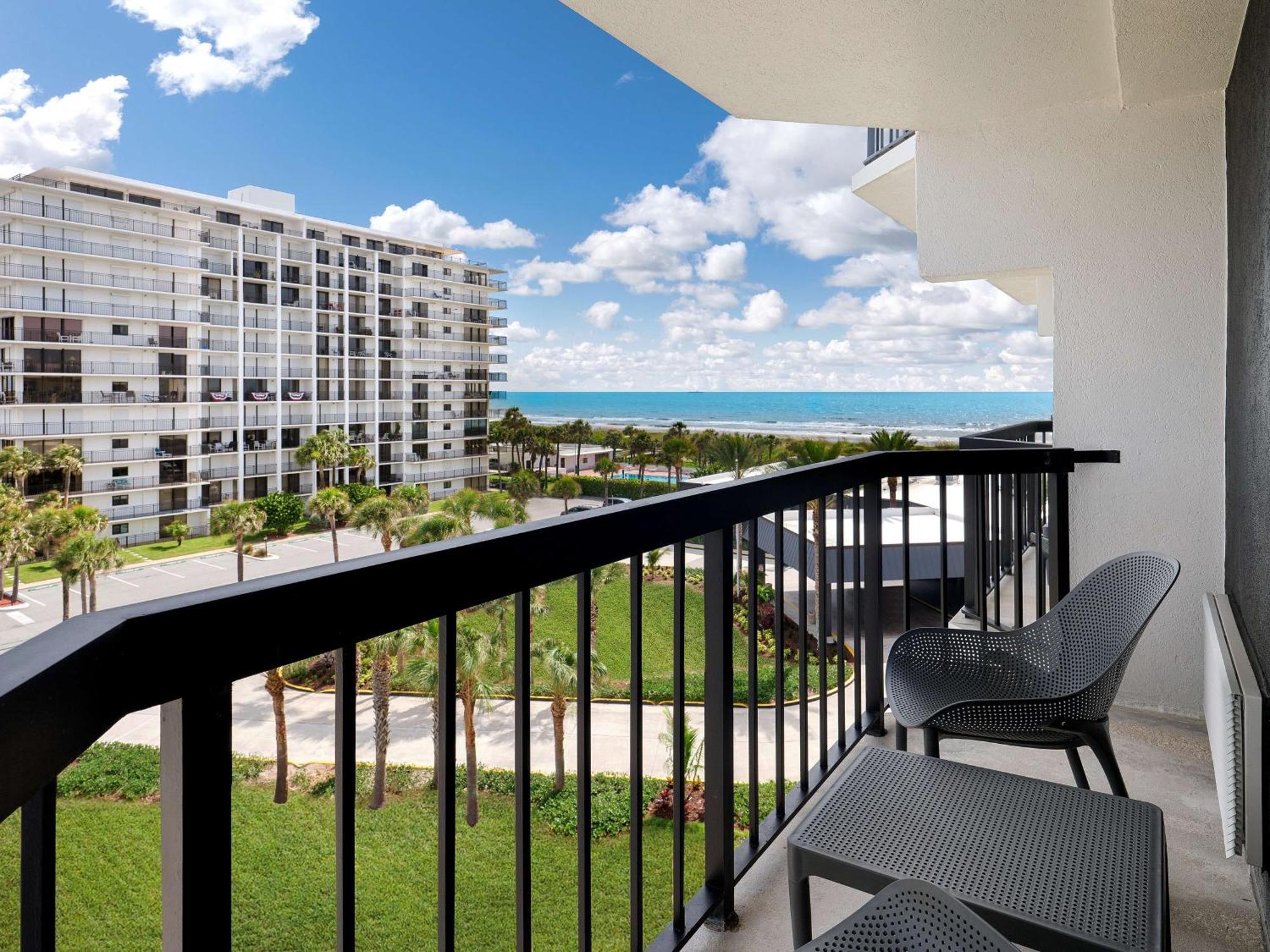 Hilton Garden Cocoa Beach-oceanfront, Fl Resort 3*