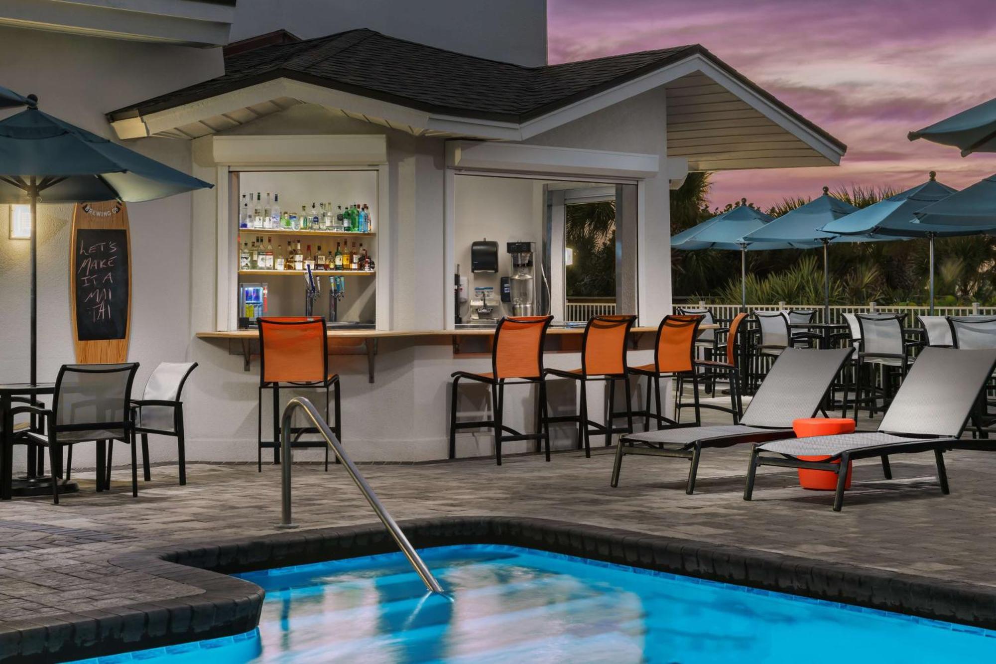 Hilton Garden Cocoa Beach-oceanfront, Fl 3*