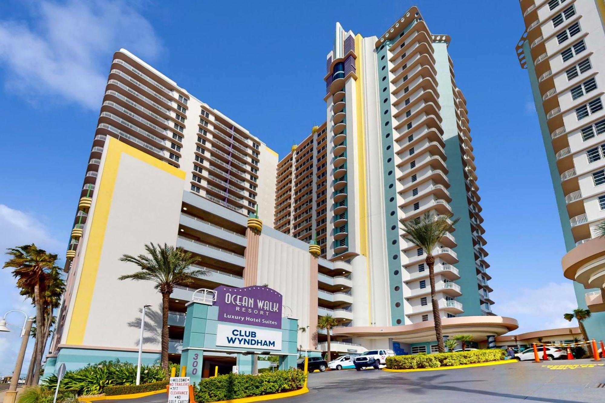 Ocean Walk 2424a * Daytona Beach