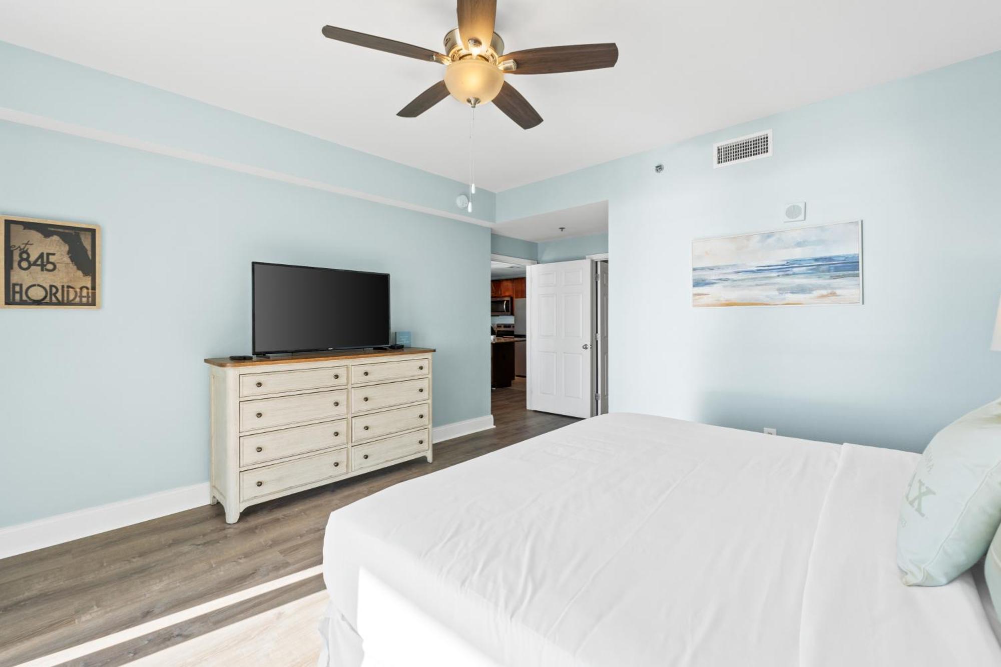 Laketown Wharf #1321 By Book That * Panama City Beach
