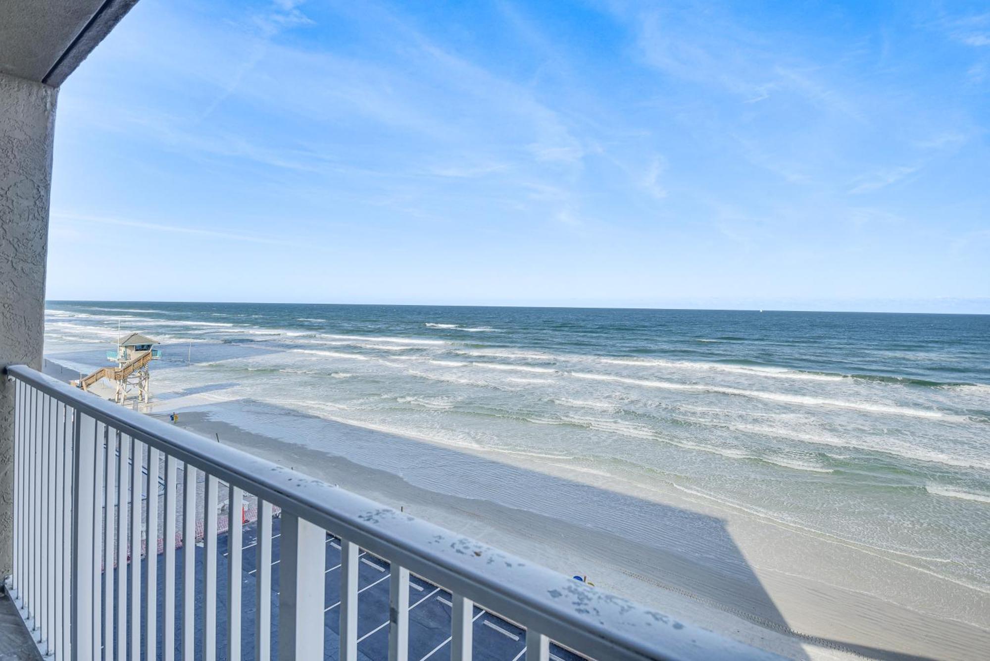 Daytona Retreat Access! Apartment Daytona Beach