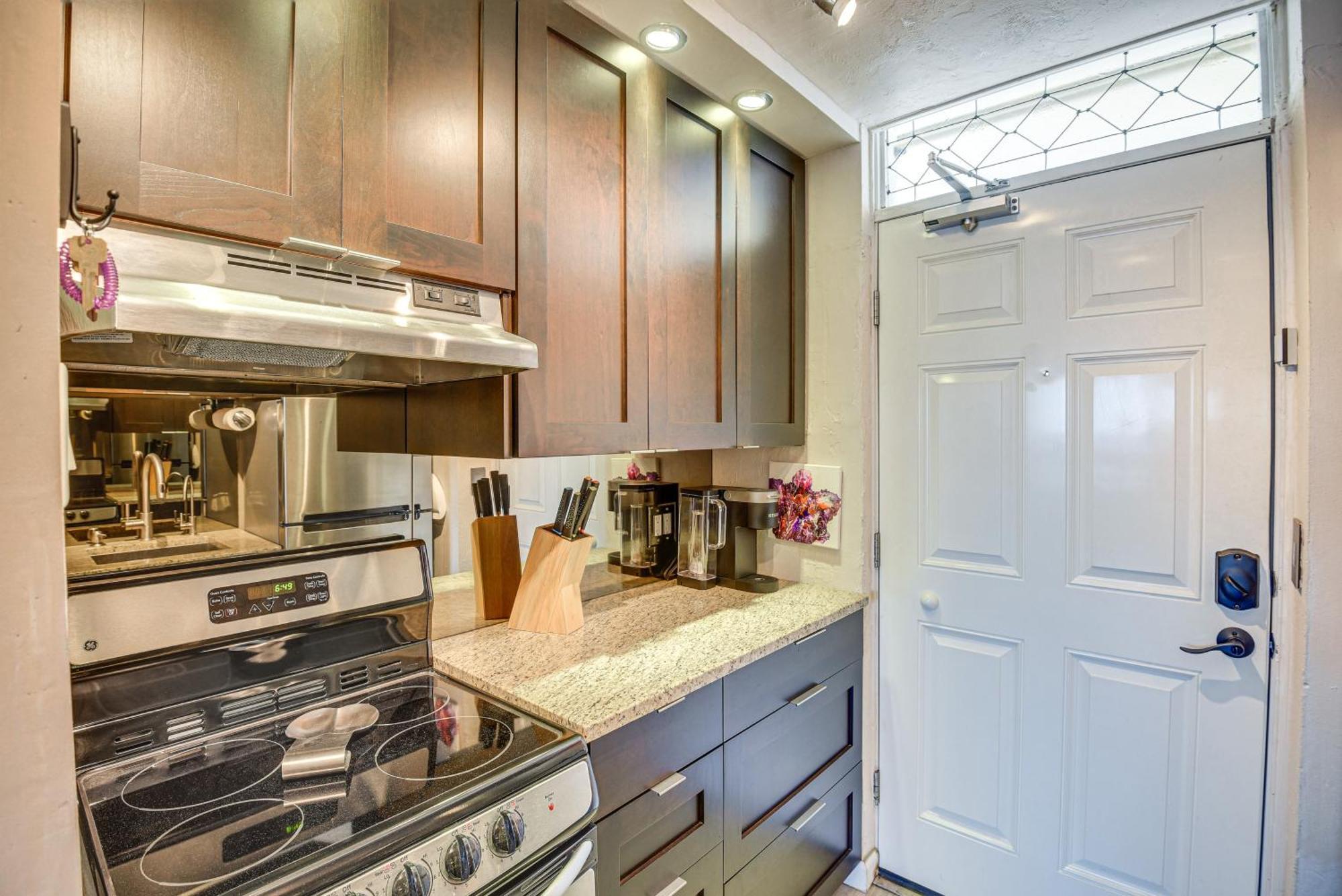 Daytona Retreat Access! * Daytona Beach
