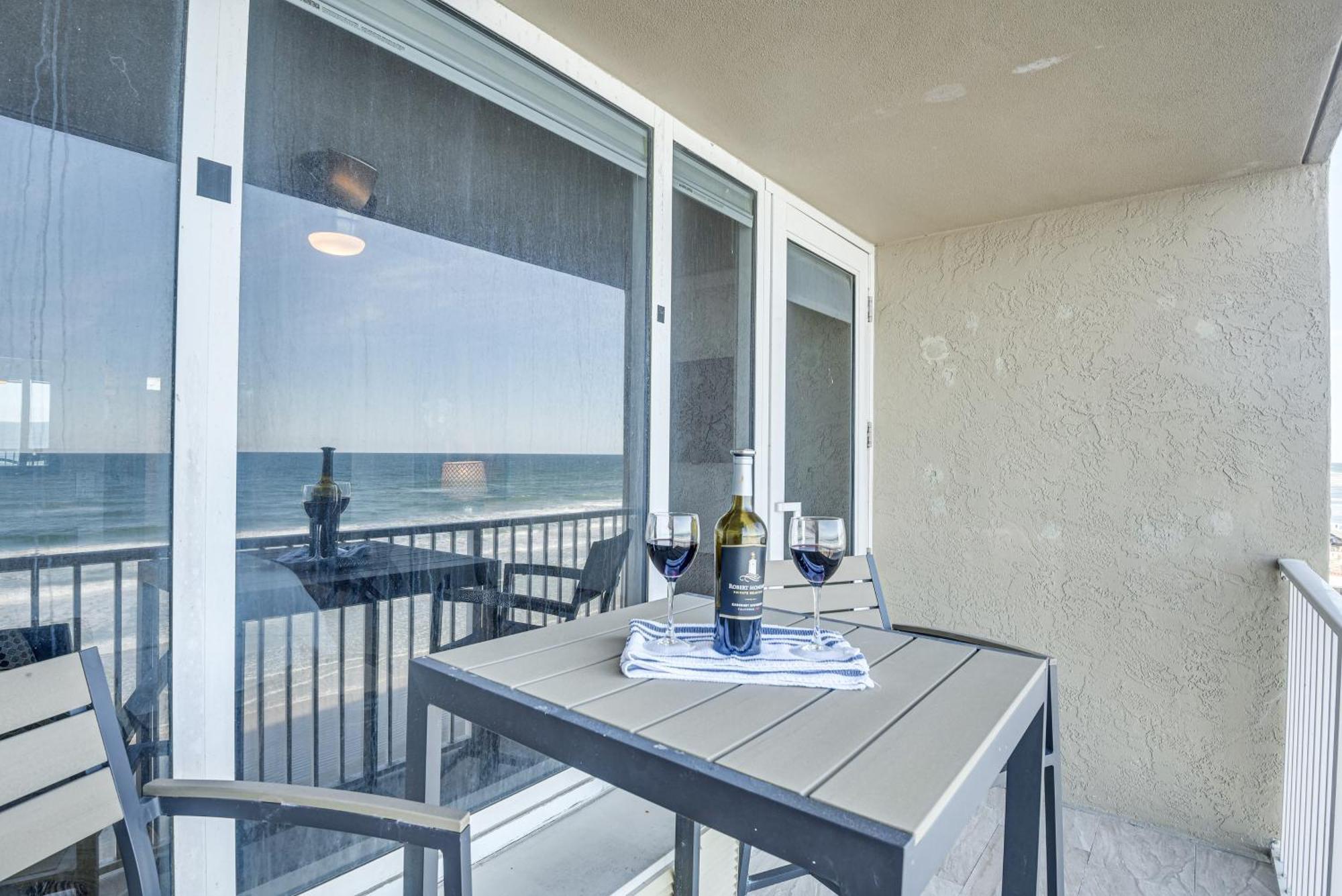 Daytona Retreat Access! * Daytona Beach