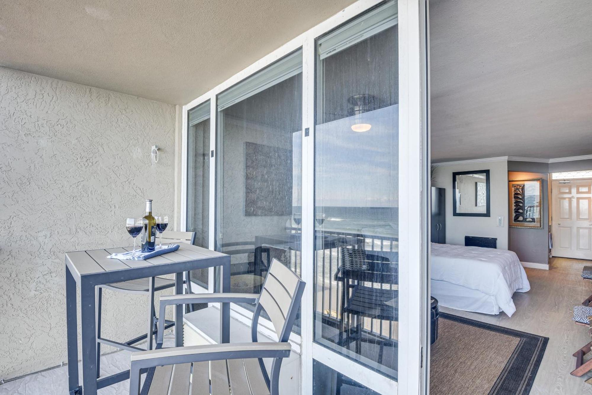 Daytona Retreat Access! * Daytona Beach