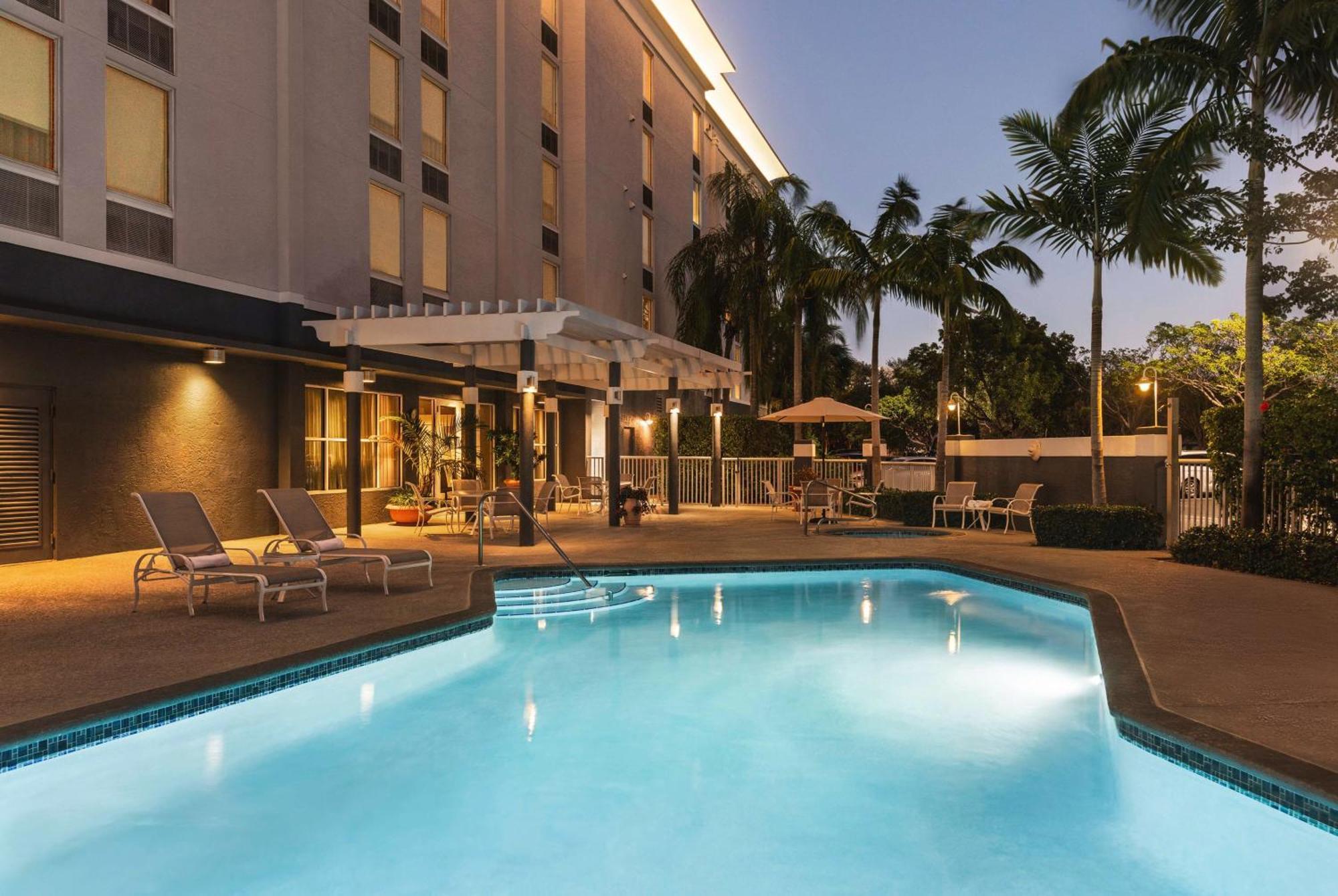Hampton Pembroke Pines