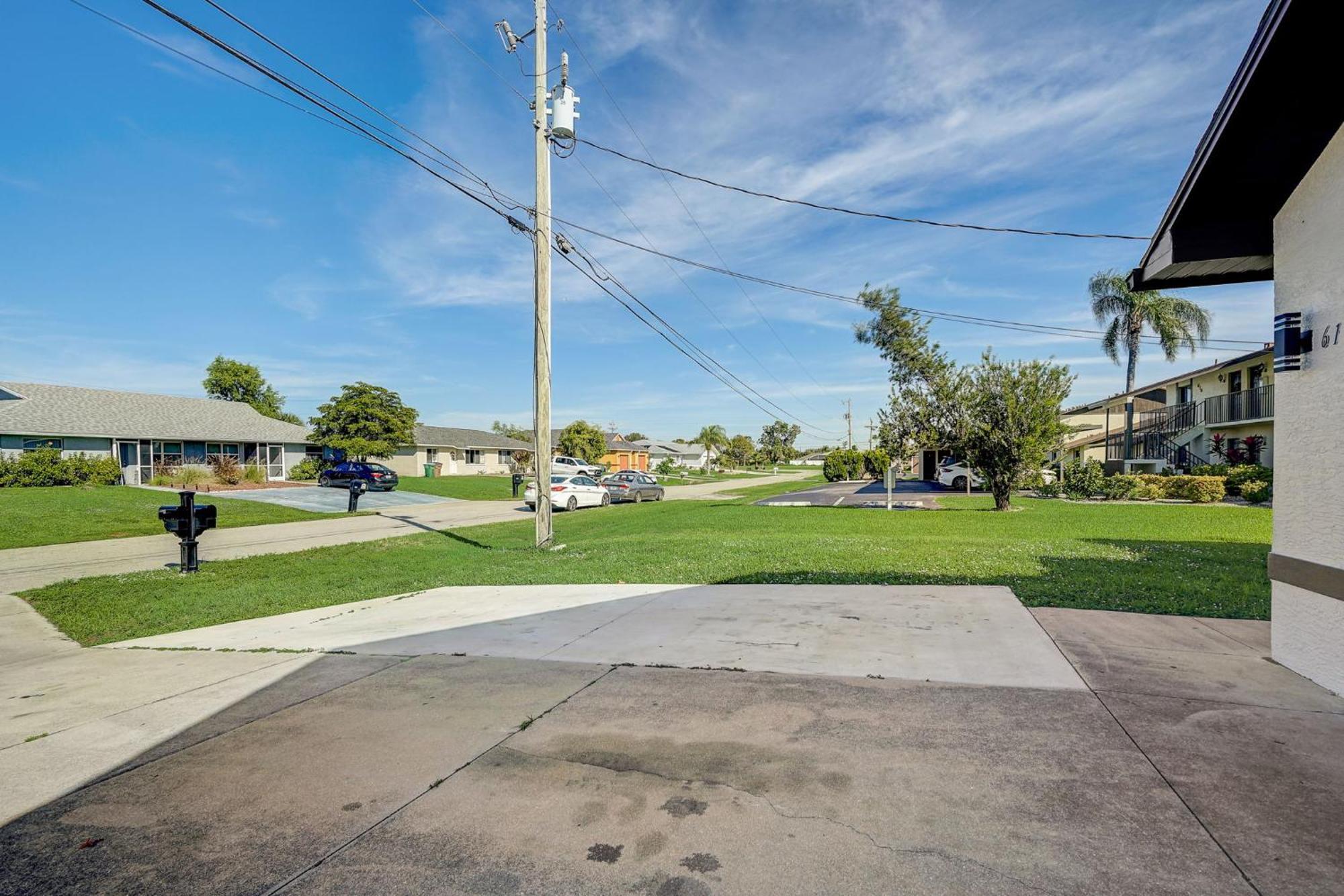 Peaceful 3 Bed Waterfront * Cape Coral