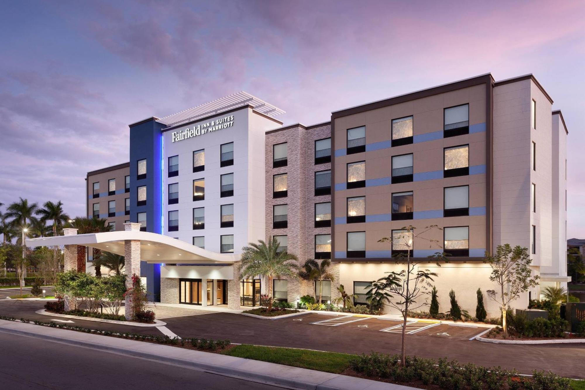 Fairfield & By Marriott Wellington-west Palm 3*