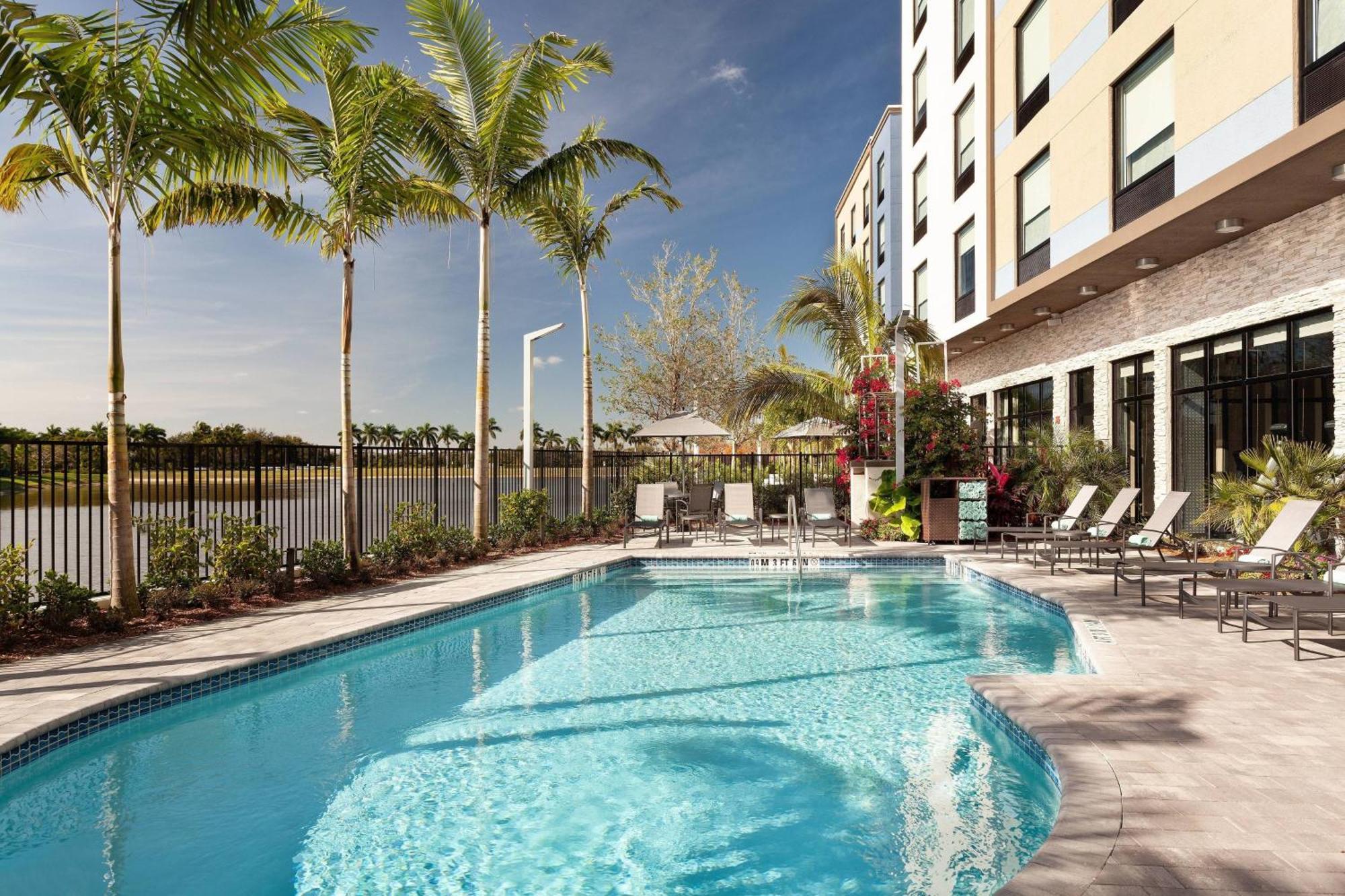 Fairfield & By Marriott Wellington-west Palm Hotel 3*