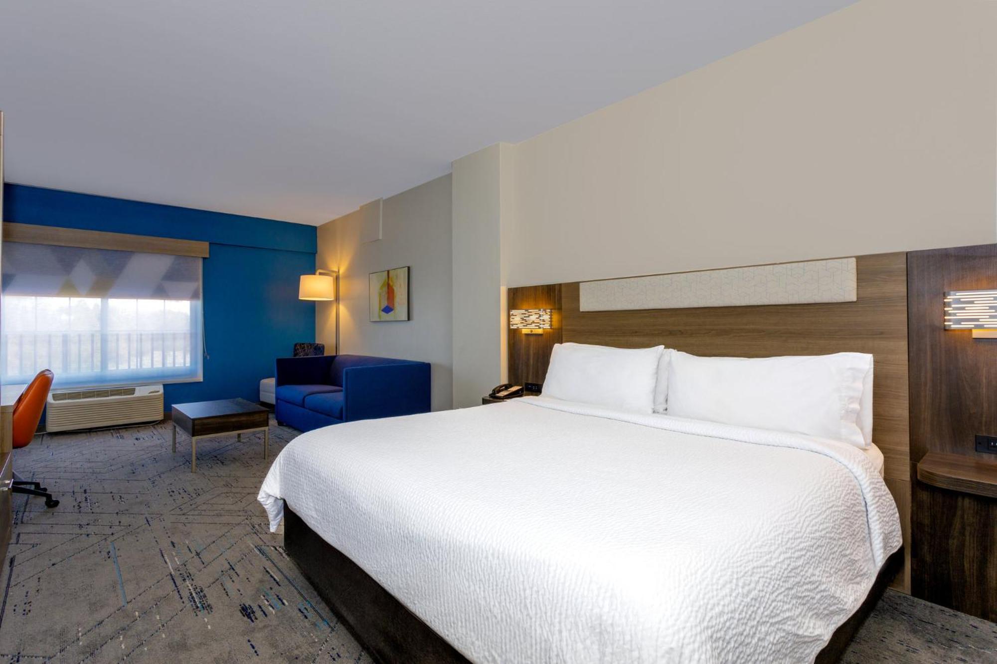 Express North Telecom Park By Ihg Tampa