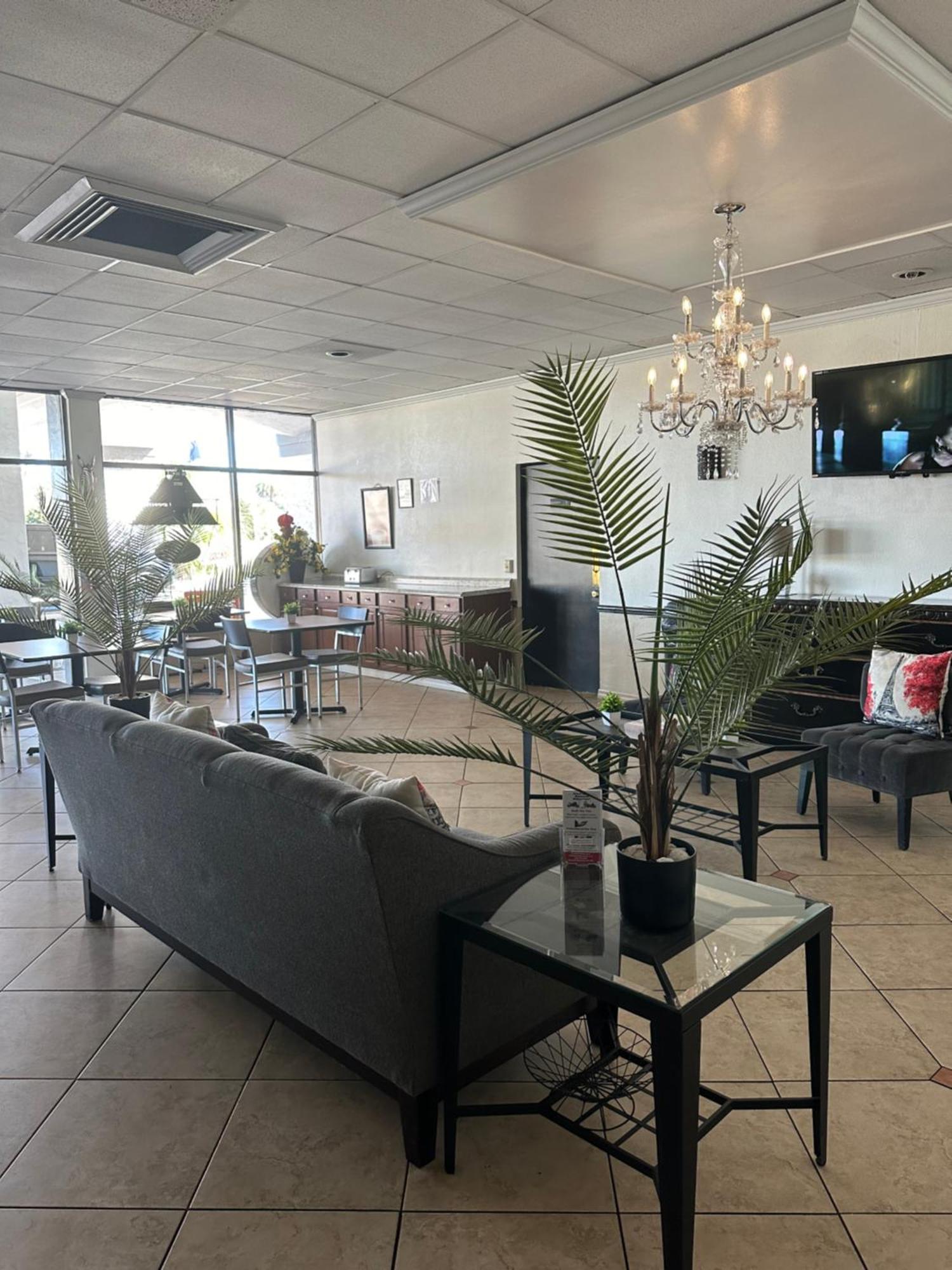Econo Ormond Beach