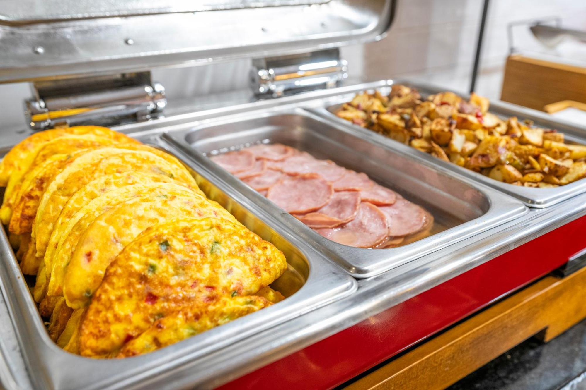 Hampton By Hilton Spring Hill Hotel 3*