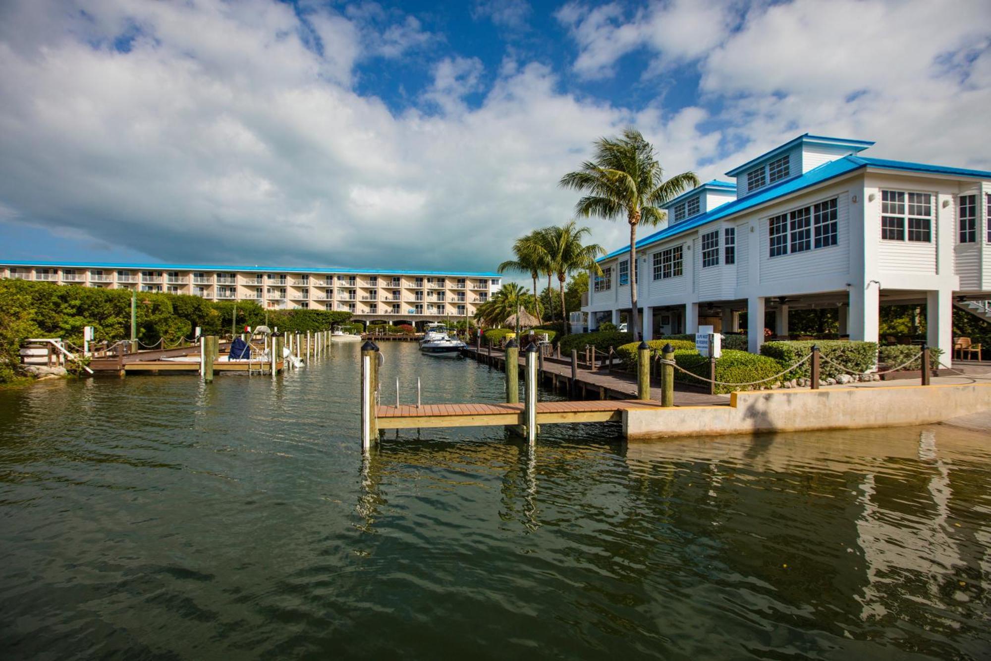 Apartment Ocean Pointe At *
