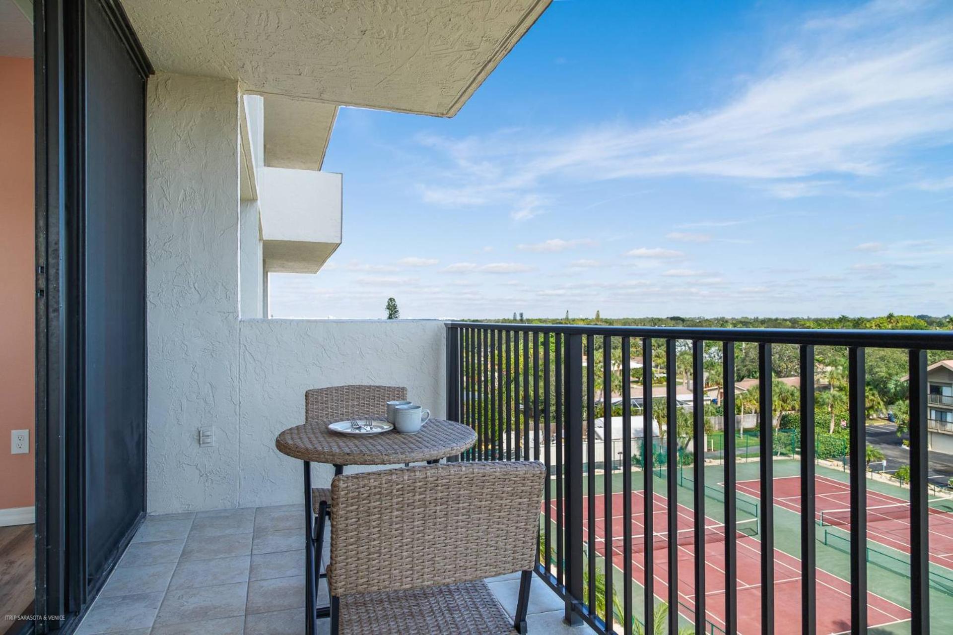 Our House At The Beach, East Tower, 5th Fl Holiday home