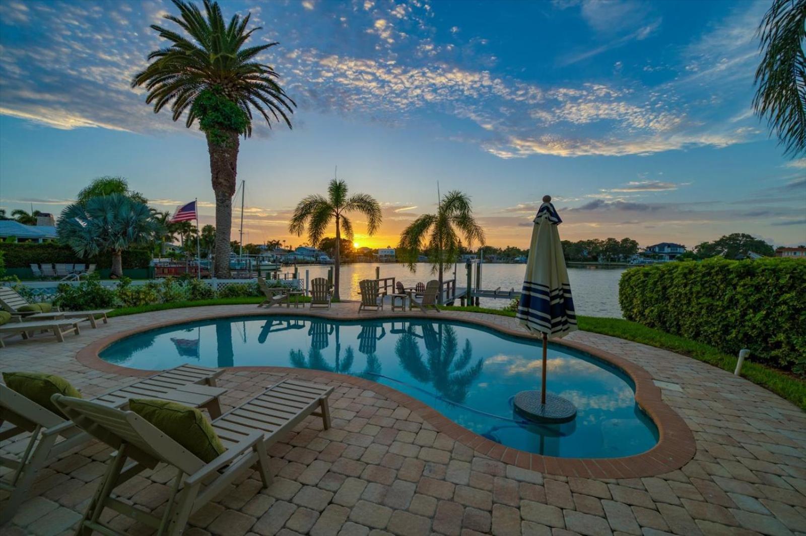 Waterfront Luxury W/ Heated Salt Pool & Golf Cart *