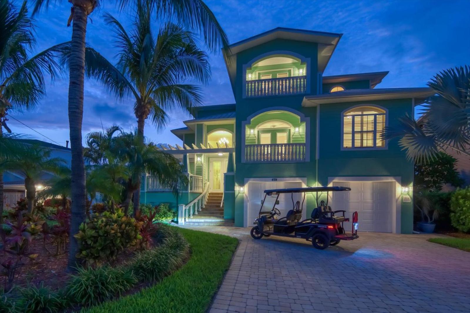 Waterfront Luxury W/ Heated Salt Pool & Golf Cart Clearwater Beach