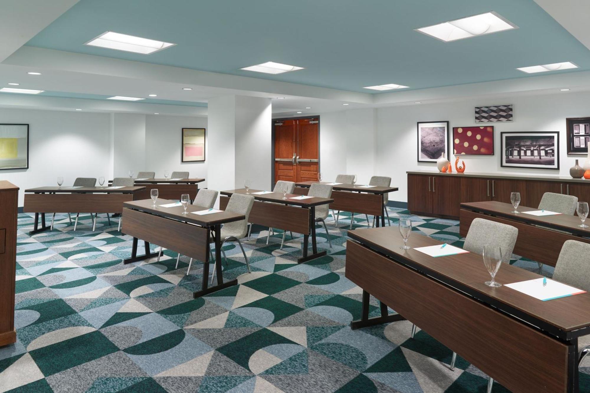 Hotel Le Meridien Tampa, The Courthouse 4*