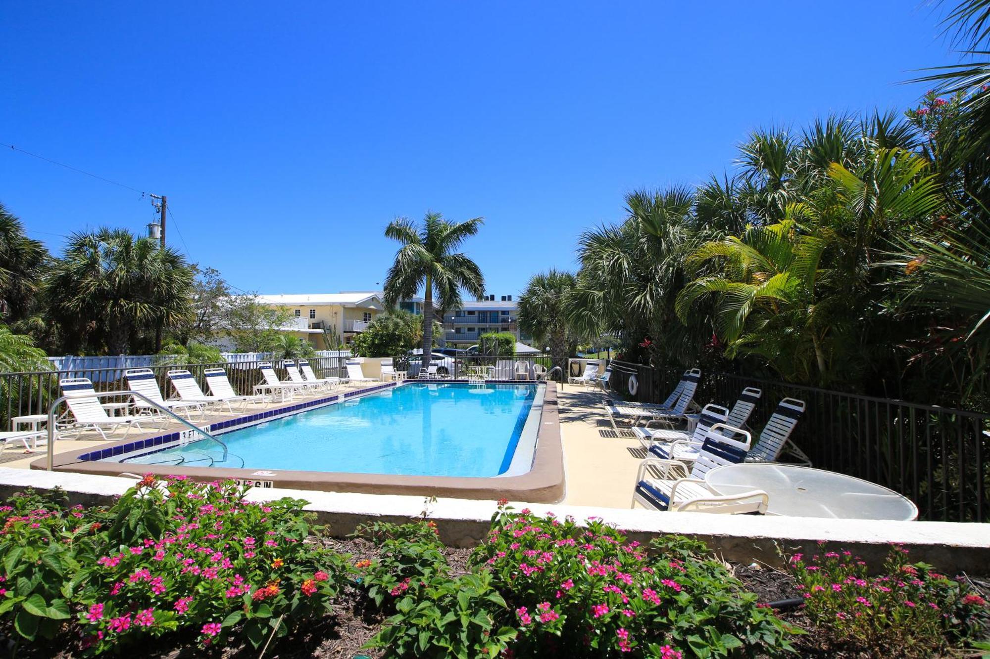 Anna Maria Island Bridge Port Apartment