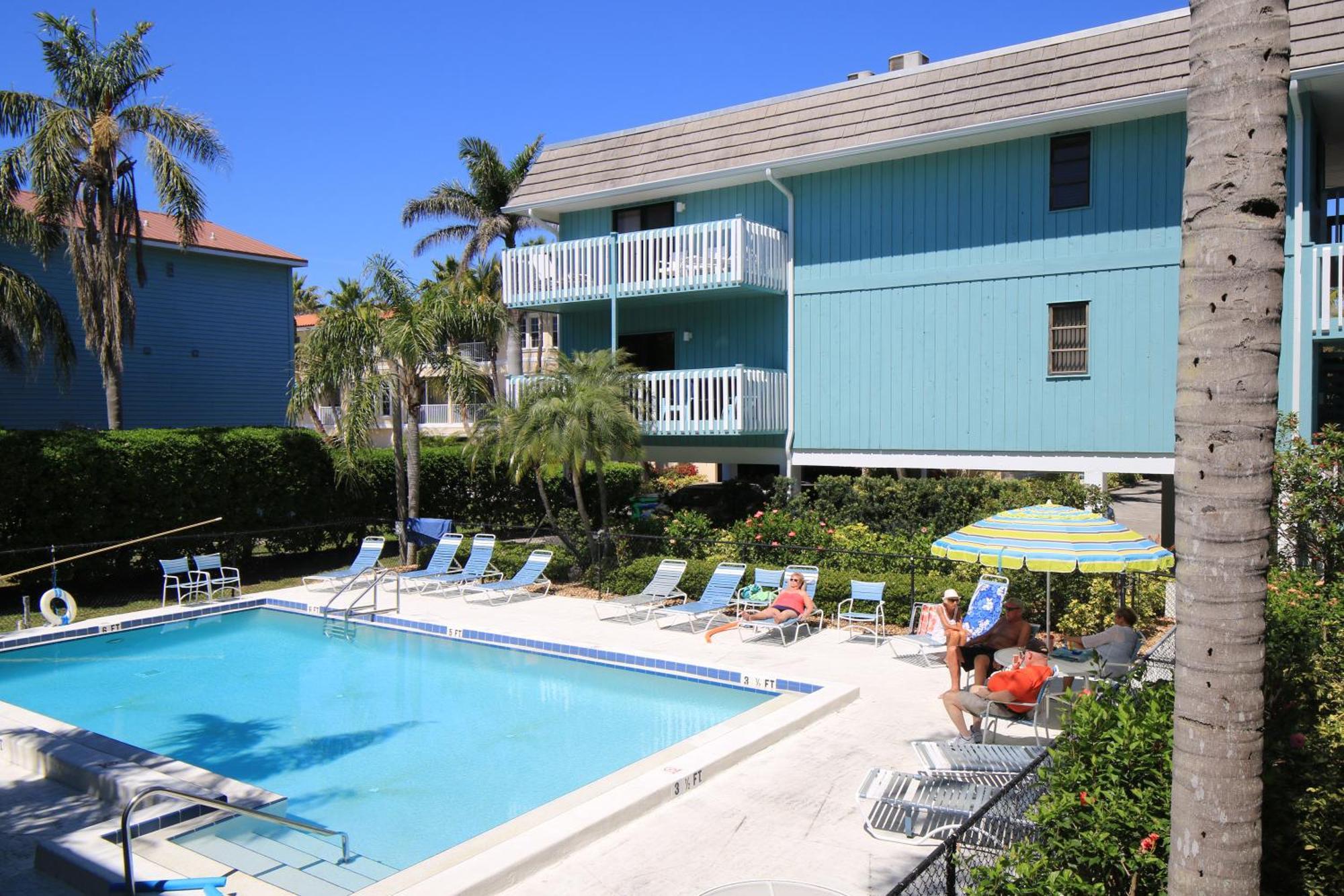Apartment Anna Maria Island Palms 2b