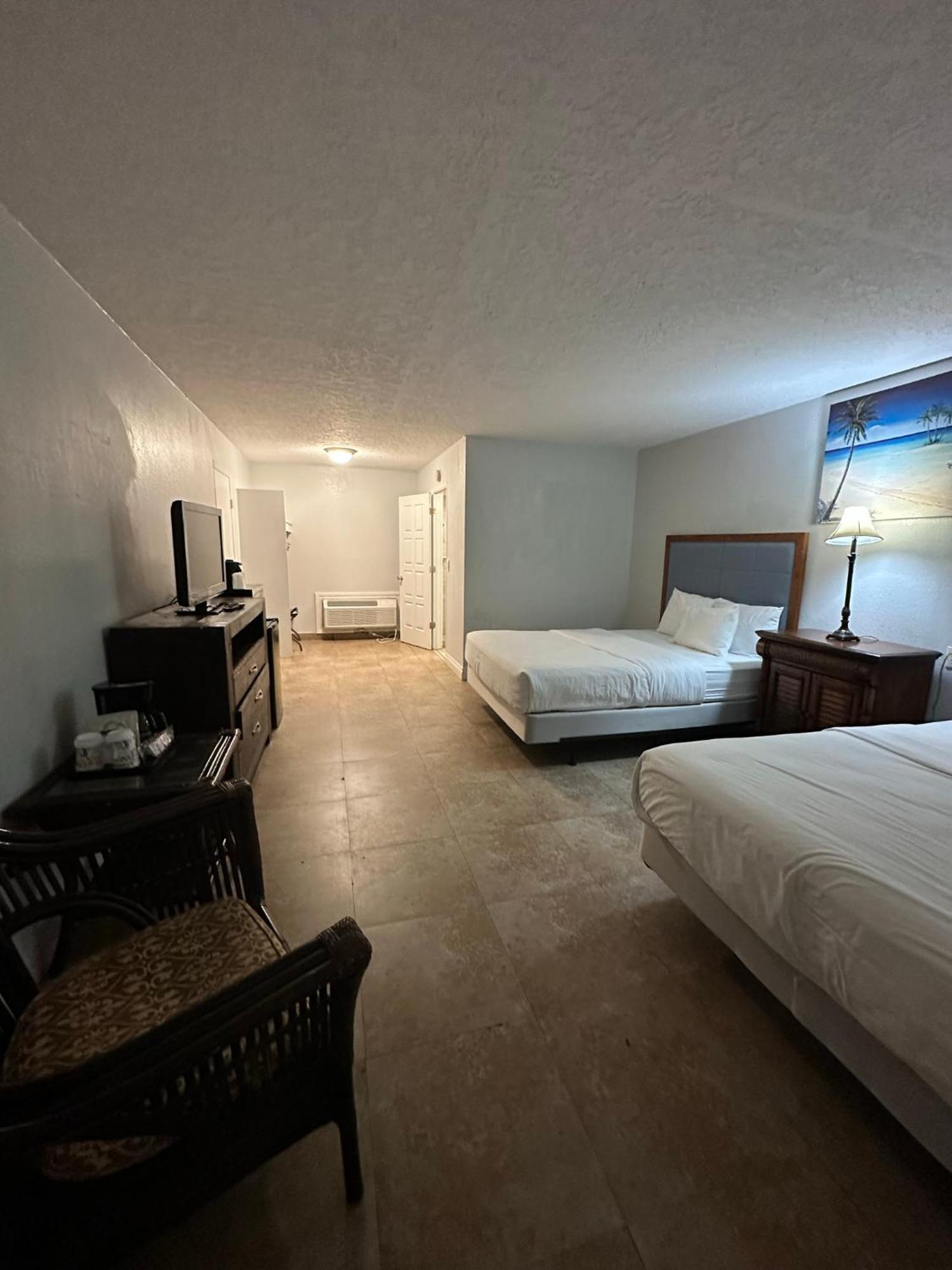 Tahitian Boutique Hotel