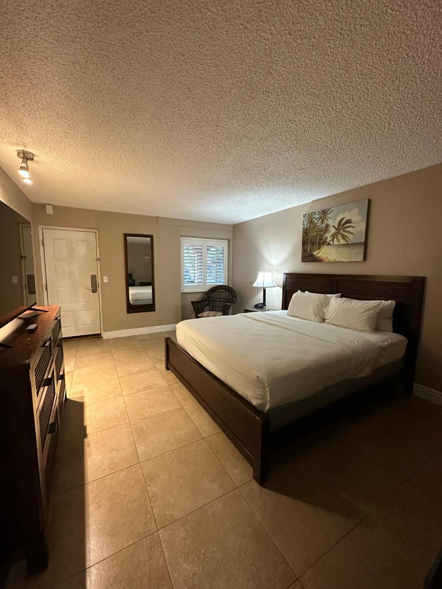 Tahitian Boutique Hotel Tampa