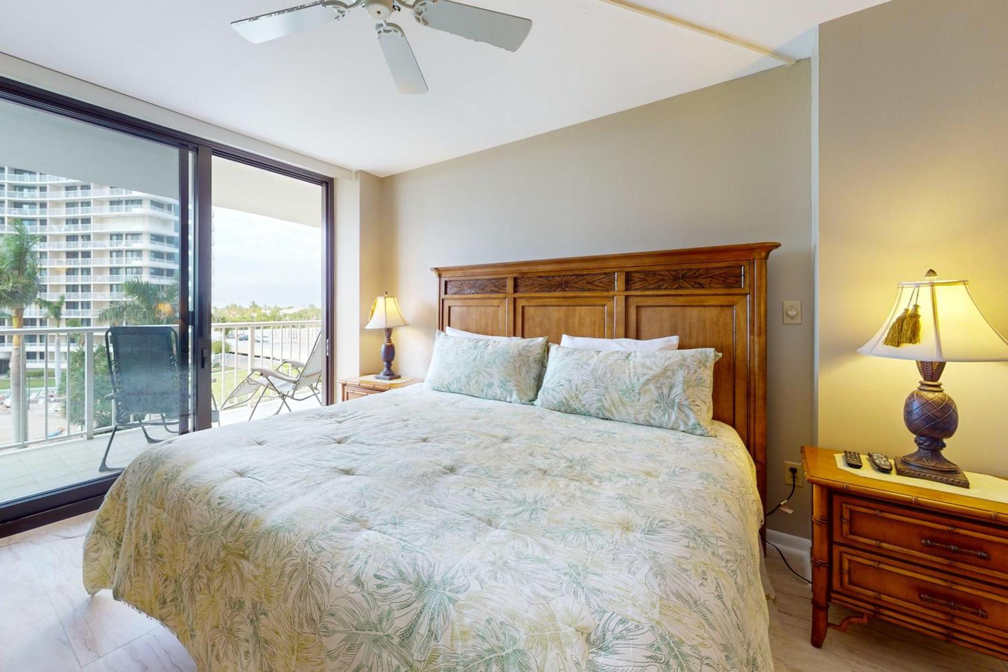 Crystal Waves Apartment Marco Island
