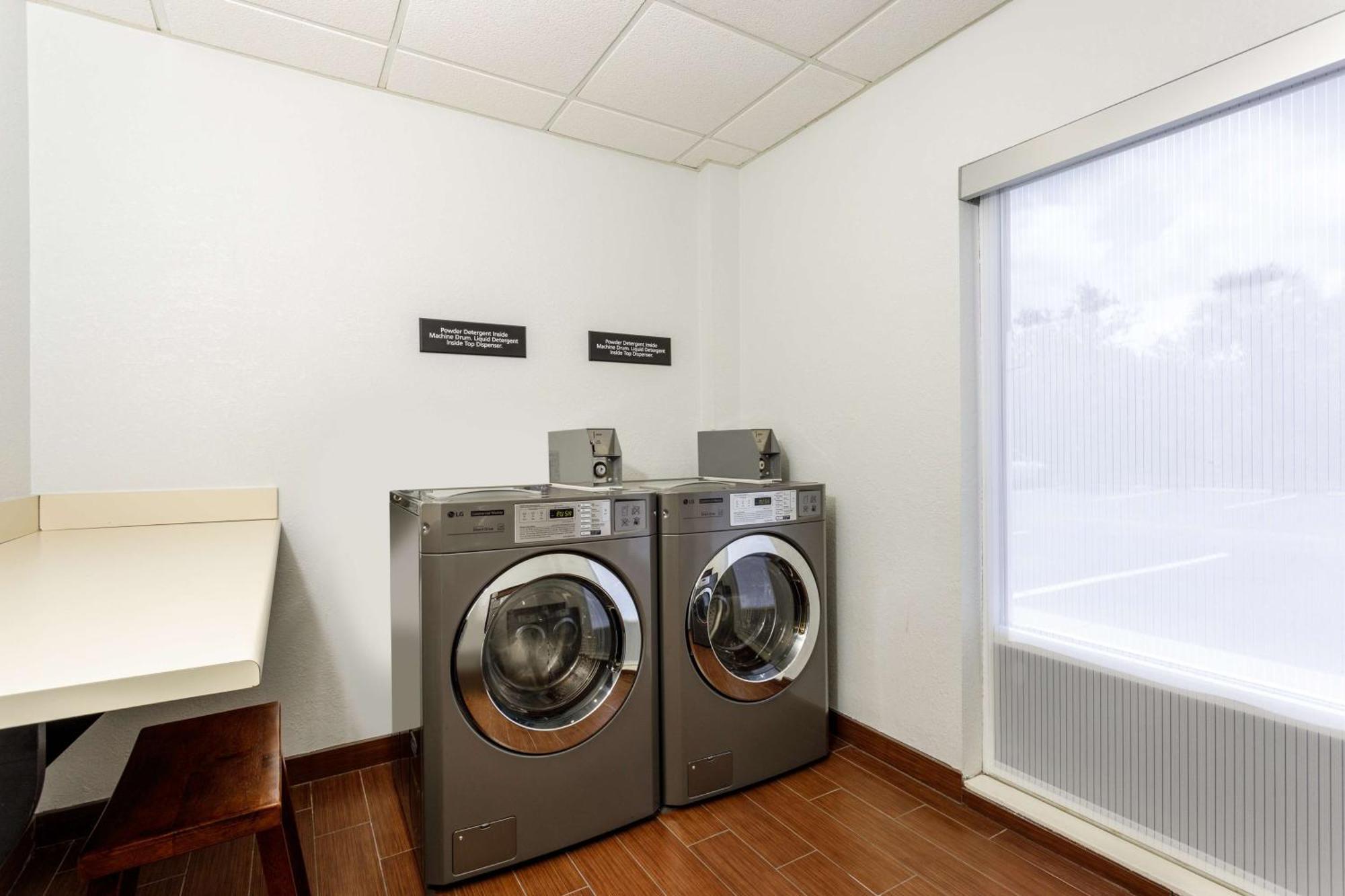 Hampton Titusville/i-95 Kennedy Space Center Hotel 3*