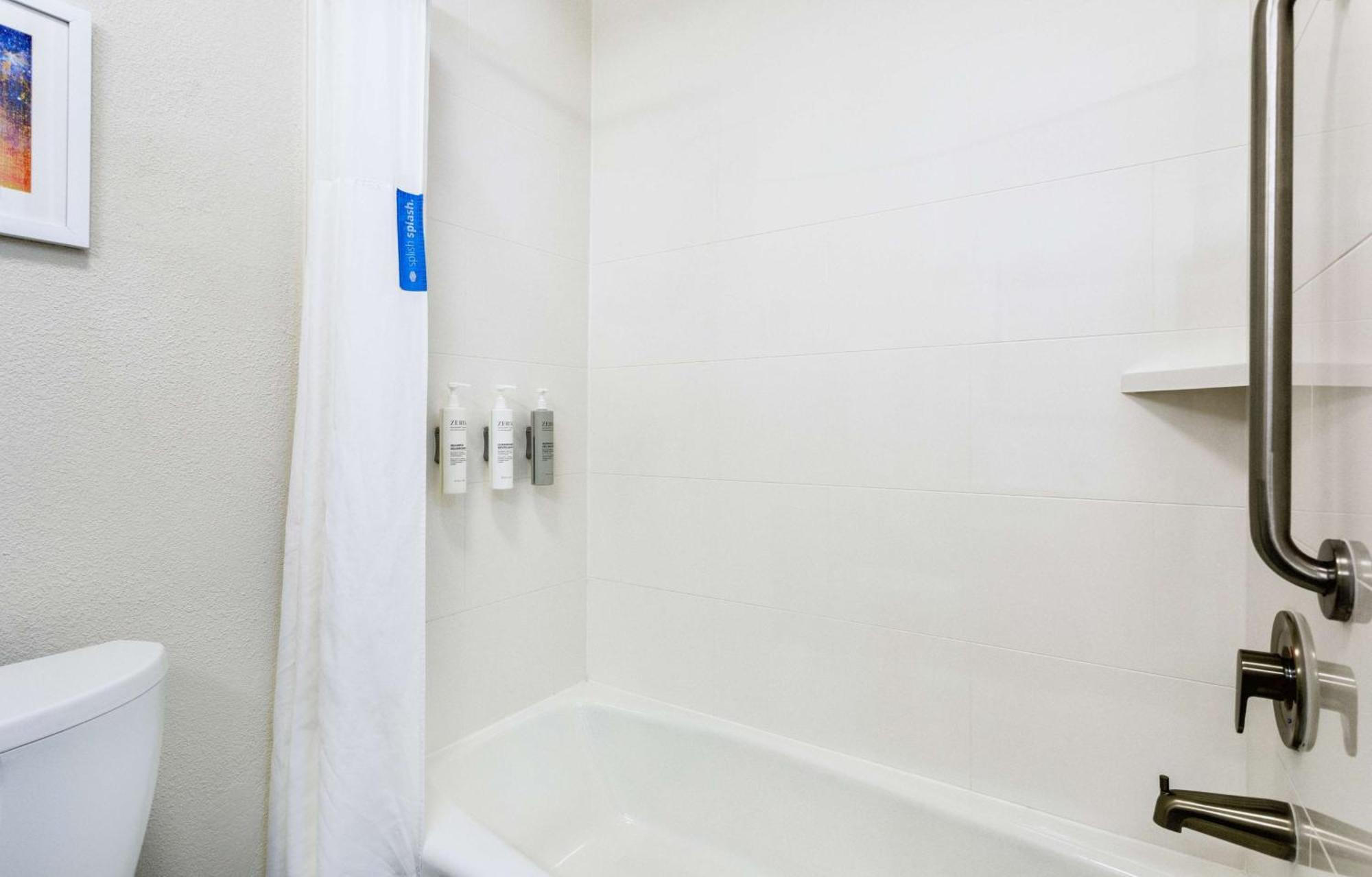 Hampton Titusville/i-95 Kennedy Space Center Hotel 3*