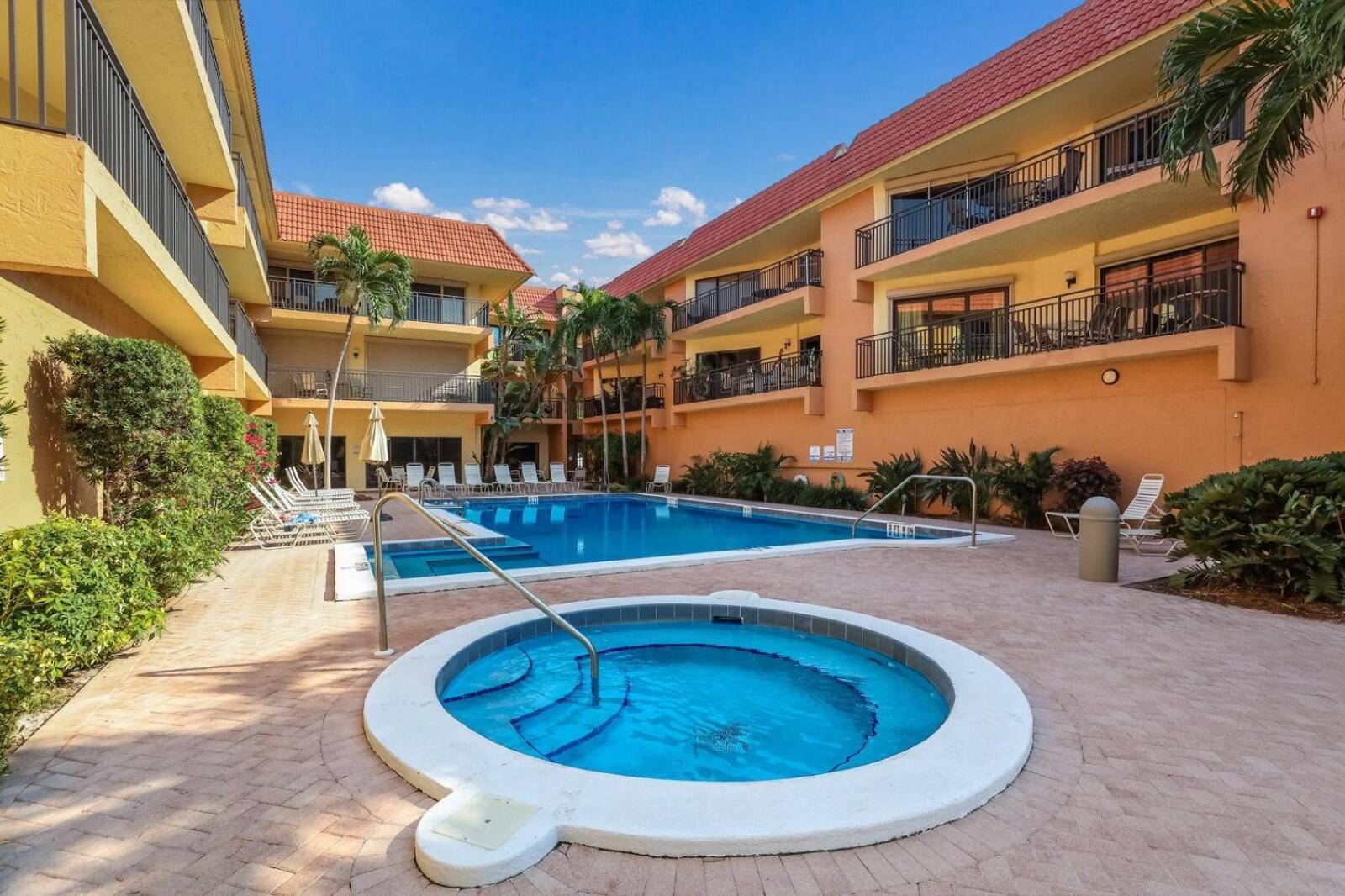 Playa Encantada 214 Apartment *