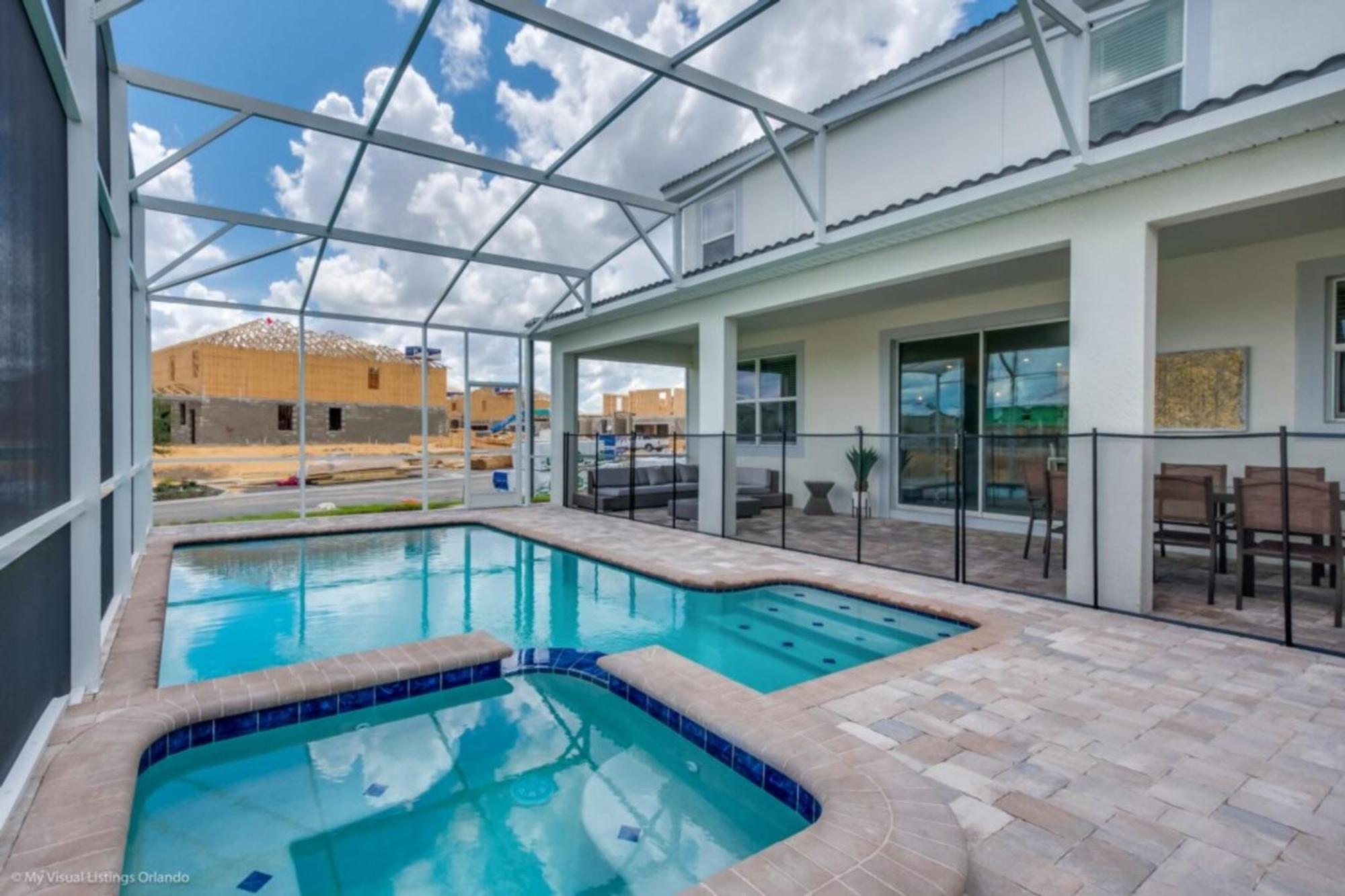 Holiday home Spacious Haven For Large Families In Champion Gates *