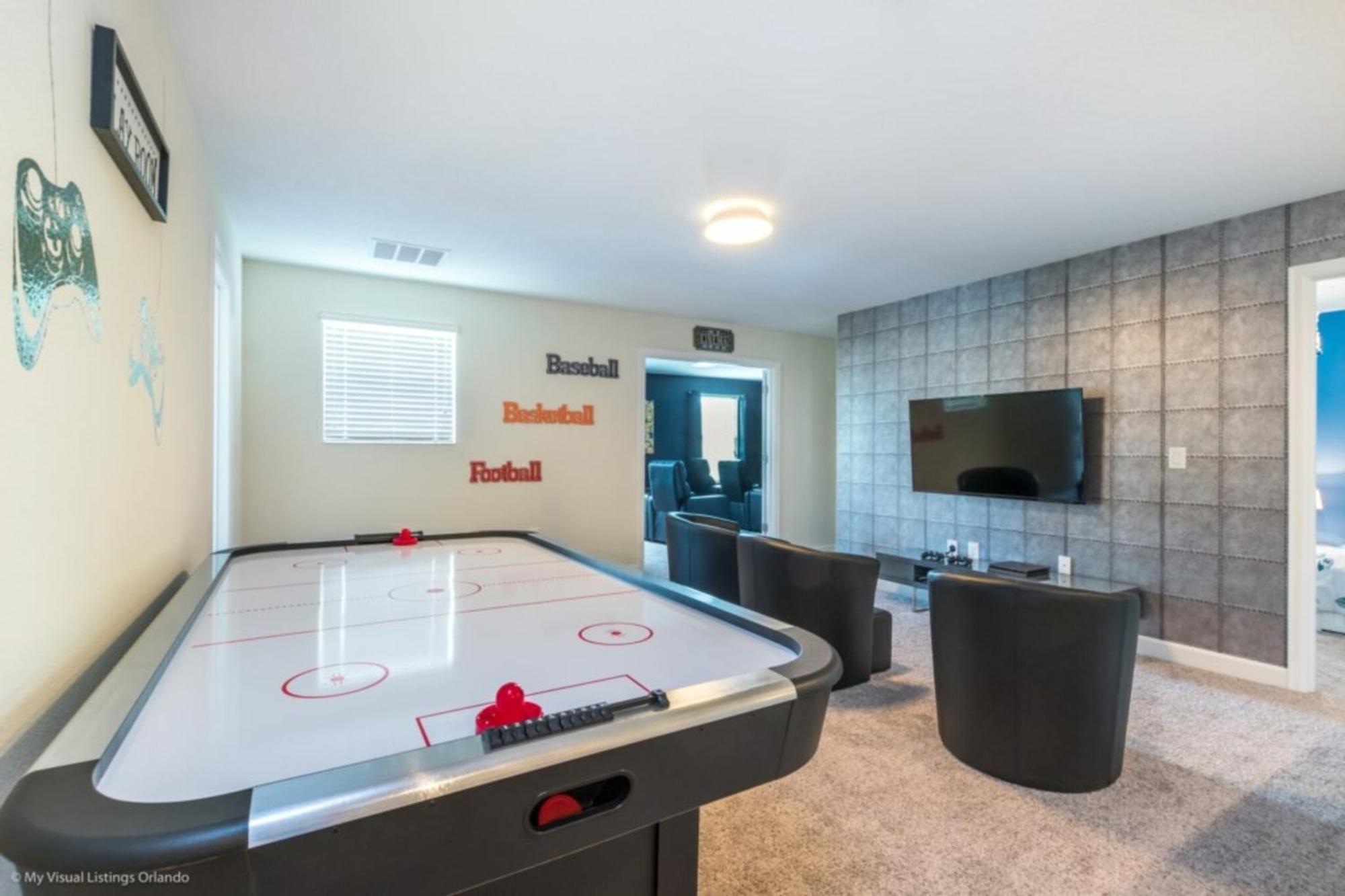 Spacious Haven For Large Families In Champion Gates Davenport